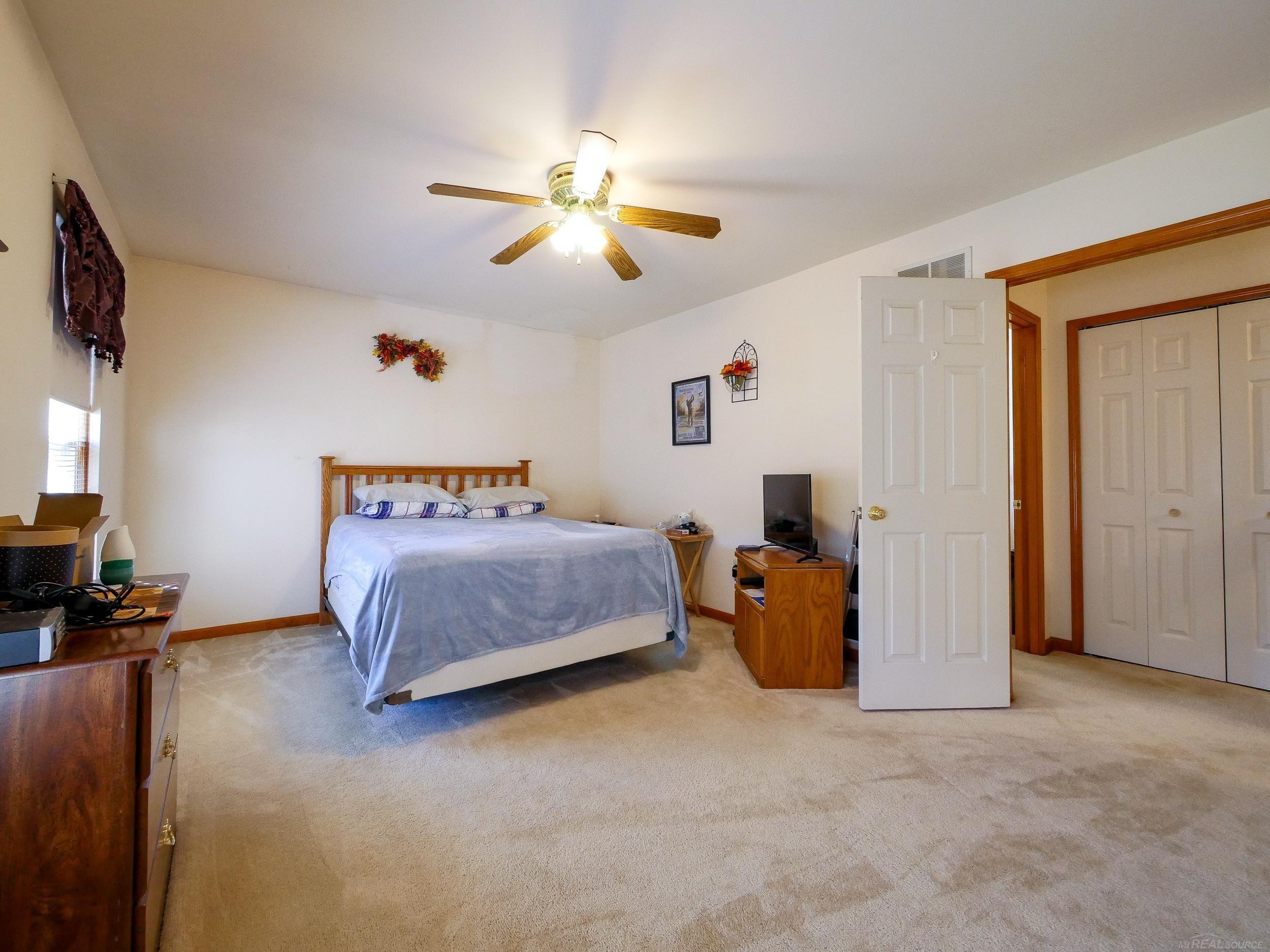 36835 Oakwood Lane, Richmond, MI 48062 — Photo 16