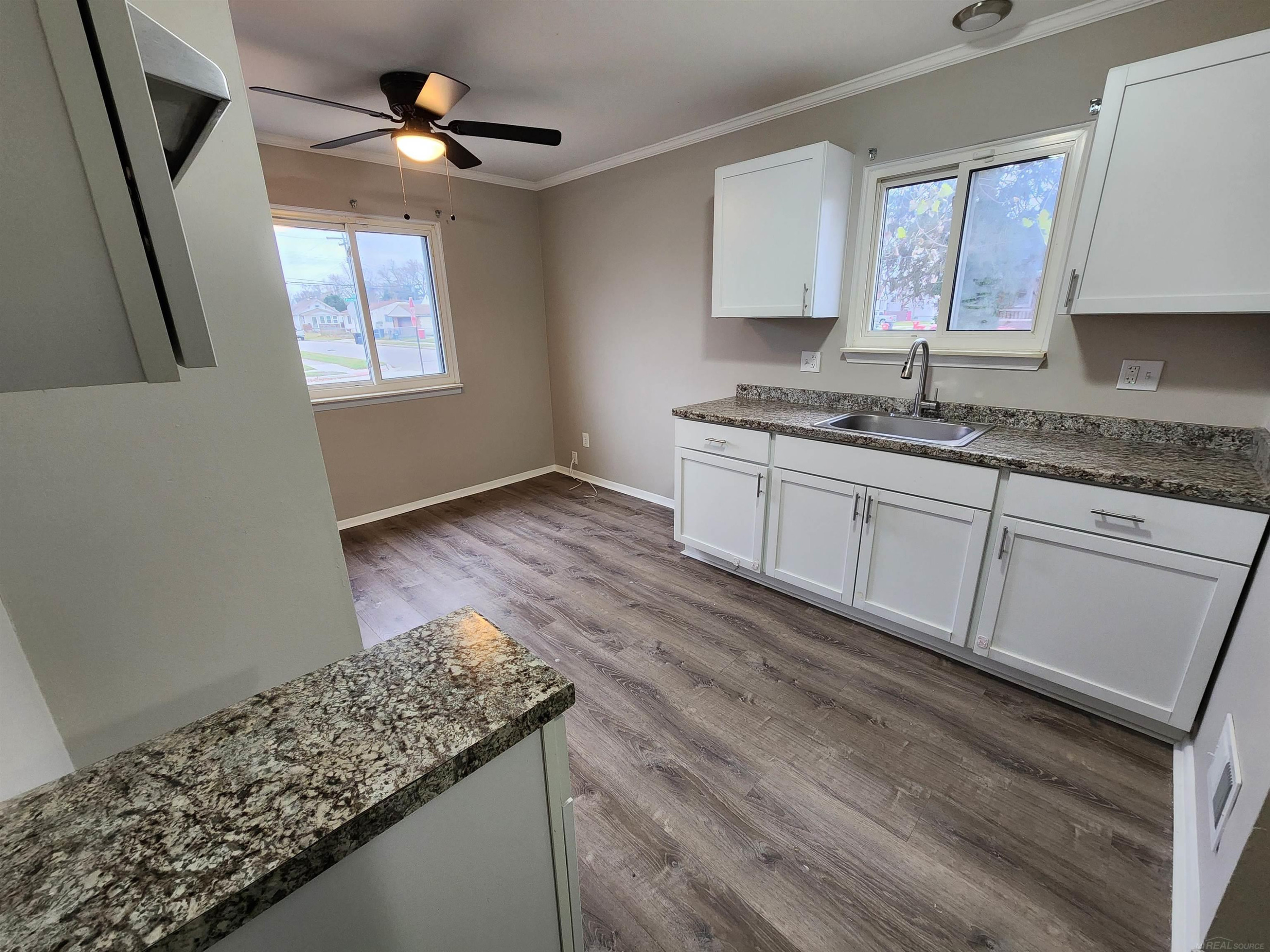 17405 Ivanhoe Street, Roseville, MI, 48066