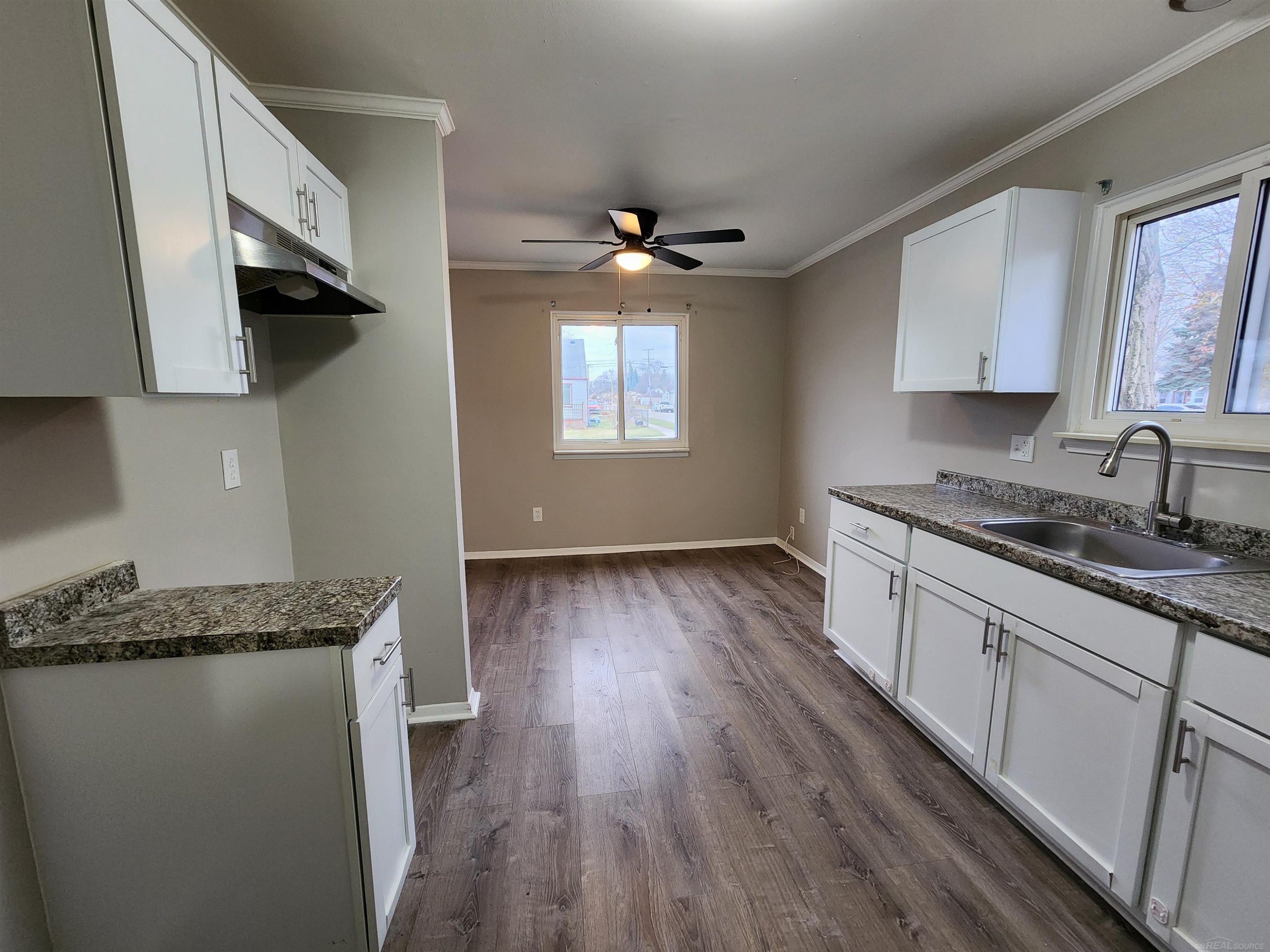 17405 Ivanhoe Street, Roseville, MI, 48066