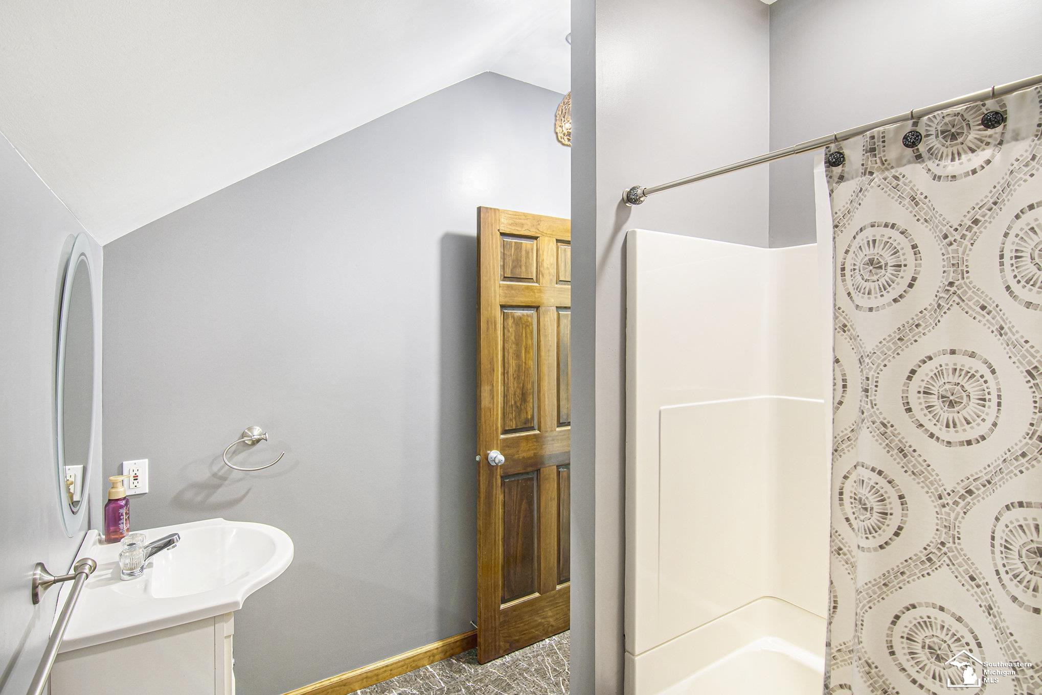 12855 W Albain Road, Petersburg, MI 49270 — Photo 35