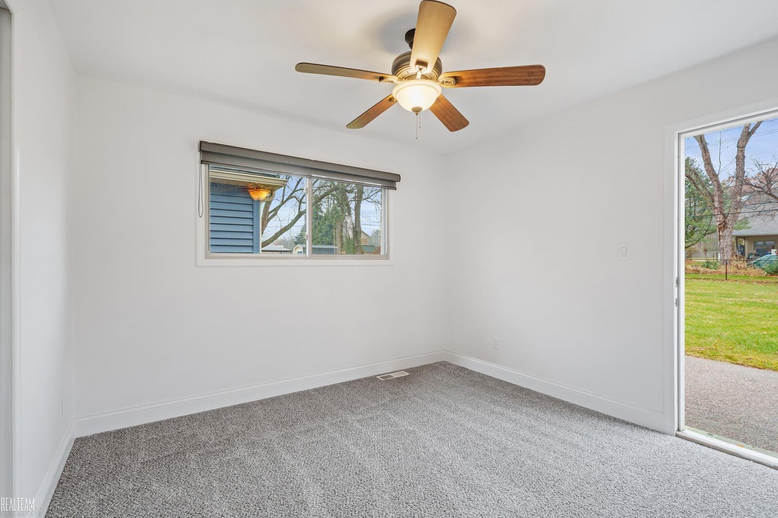 4916 Rioview Drive, Clarkston, MI — Photo 13