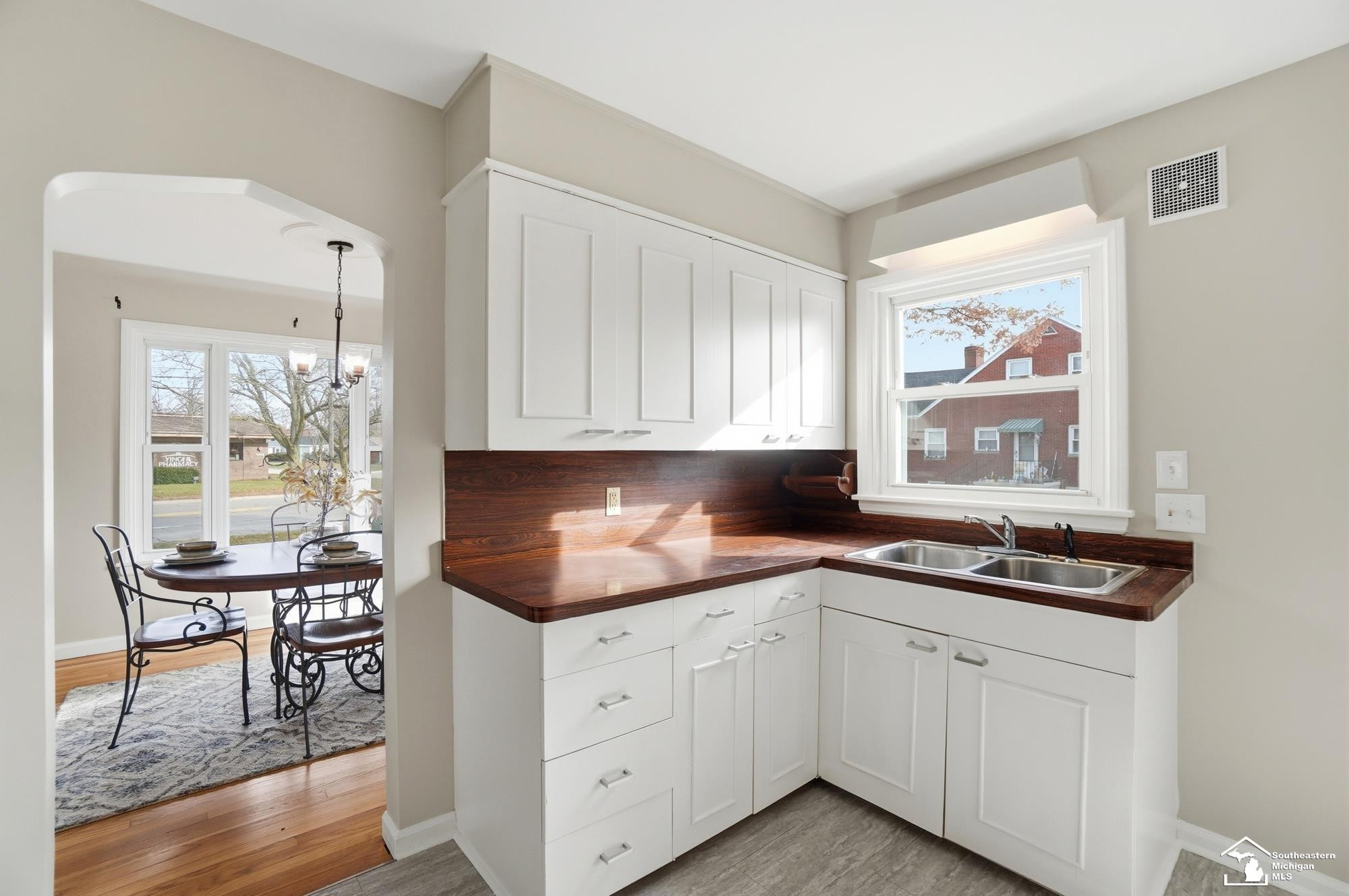 1703 S Custer Road, Monroe, MI 48161 — Photo 11