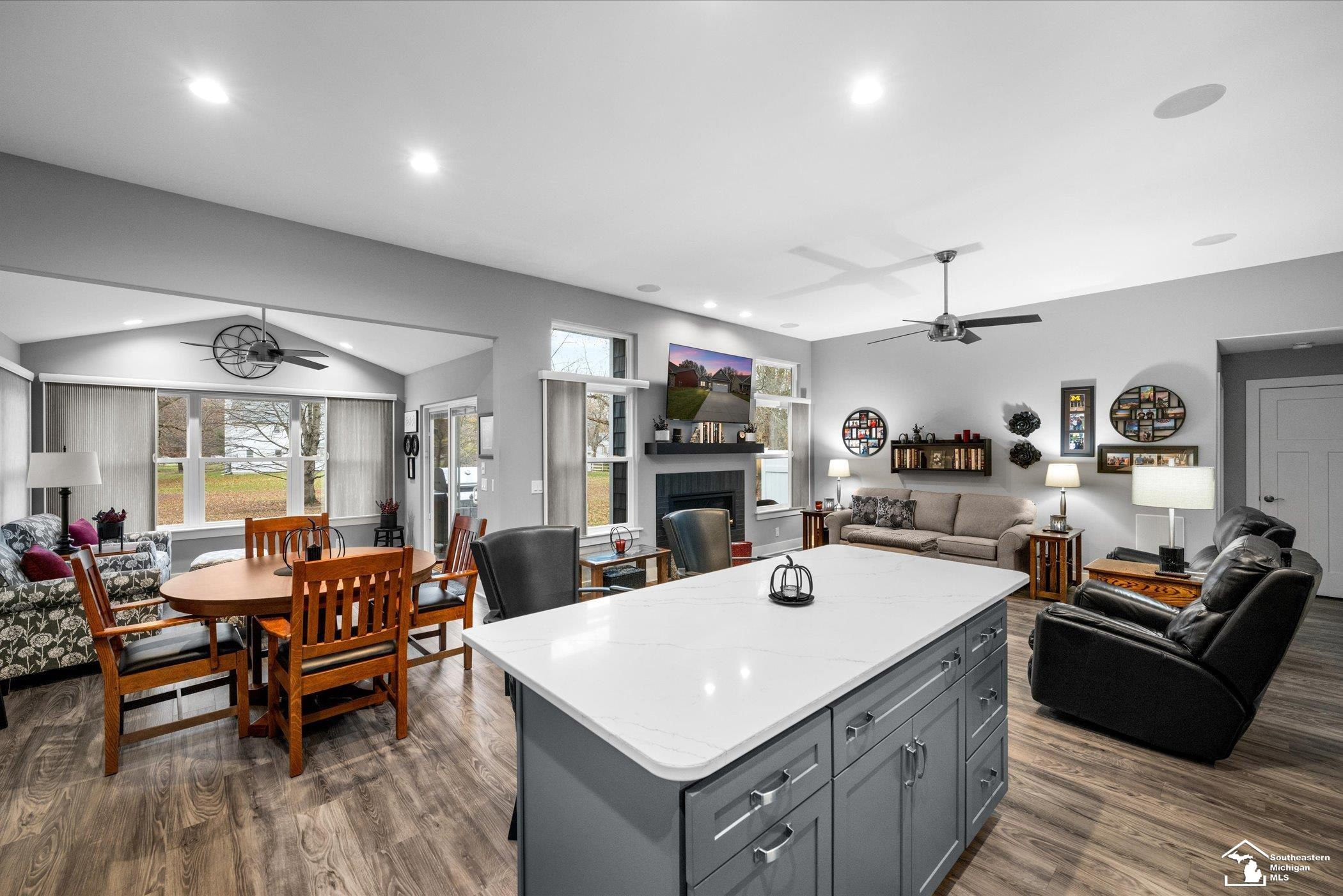 6890 Summerlyn Lakes Drive, Lambertville, MI 48144 — Photo 14