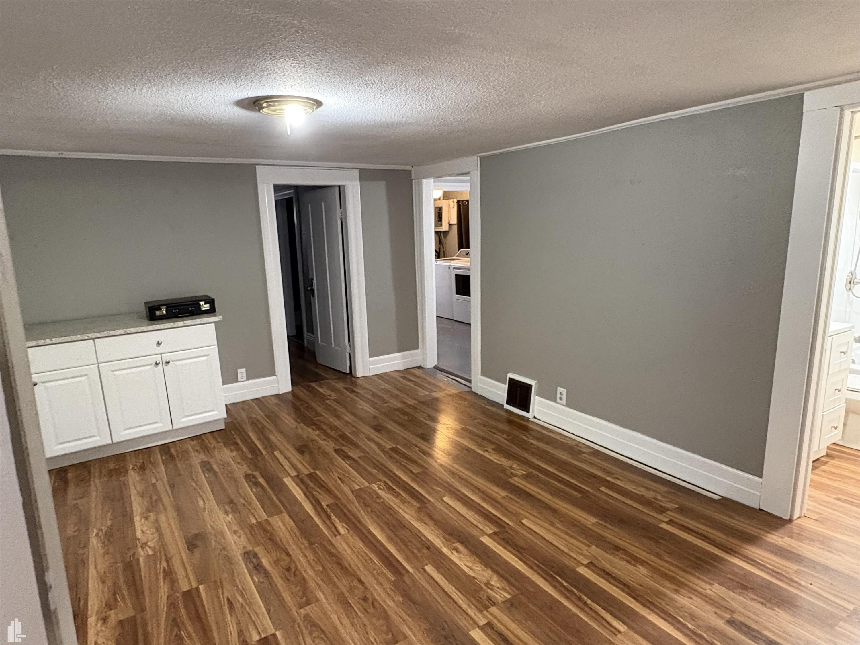 325 N Broadway Street, Lake Orion, MI 48362 — Photo 9