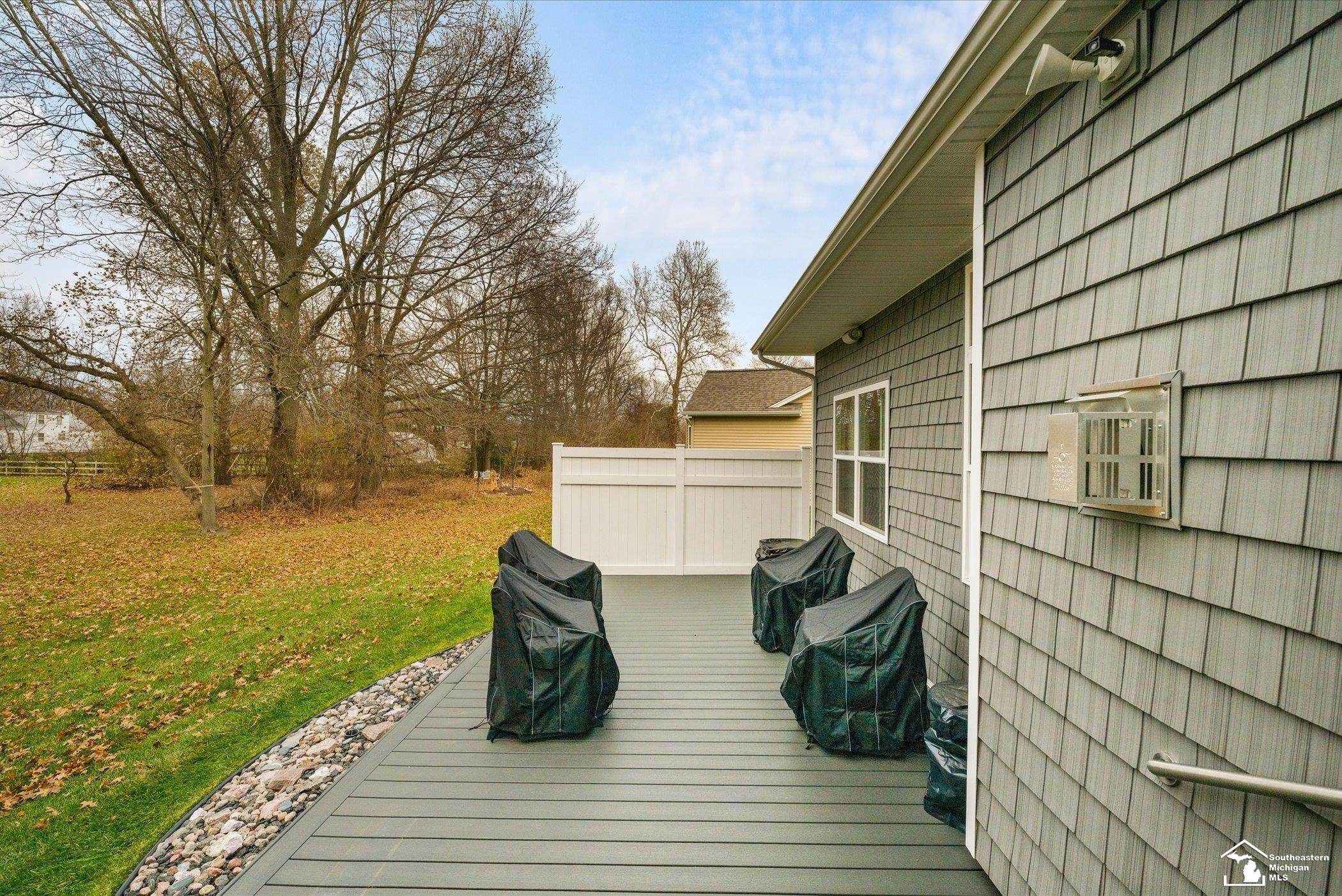 6890 Summerlyn Lakes Drive, Lambertville, MI 48144 — Photo 29