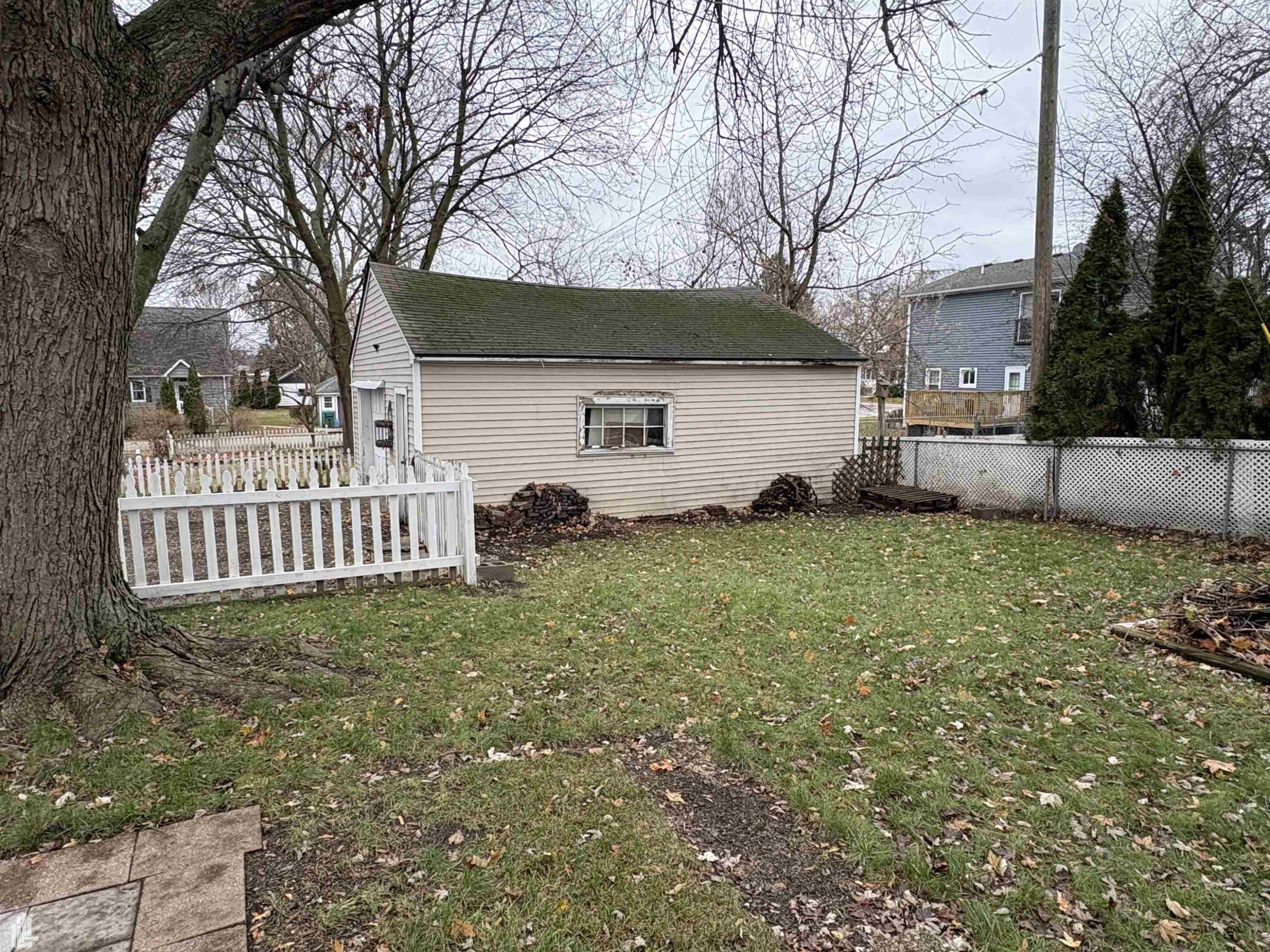 325 N Broadway Street, Lake Orion, MI 48362 — Photo 25