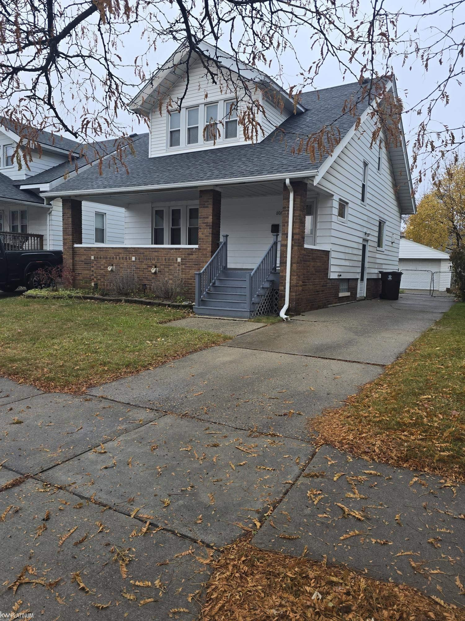 8071 Harding Street, Center Line, MI 48015 — front exterior