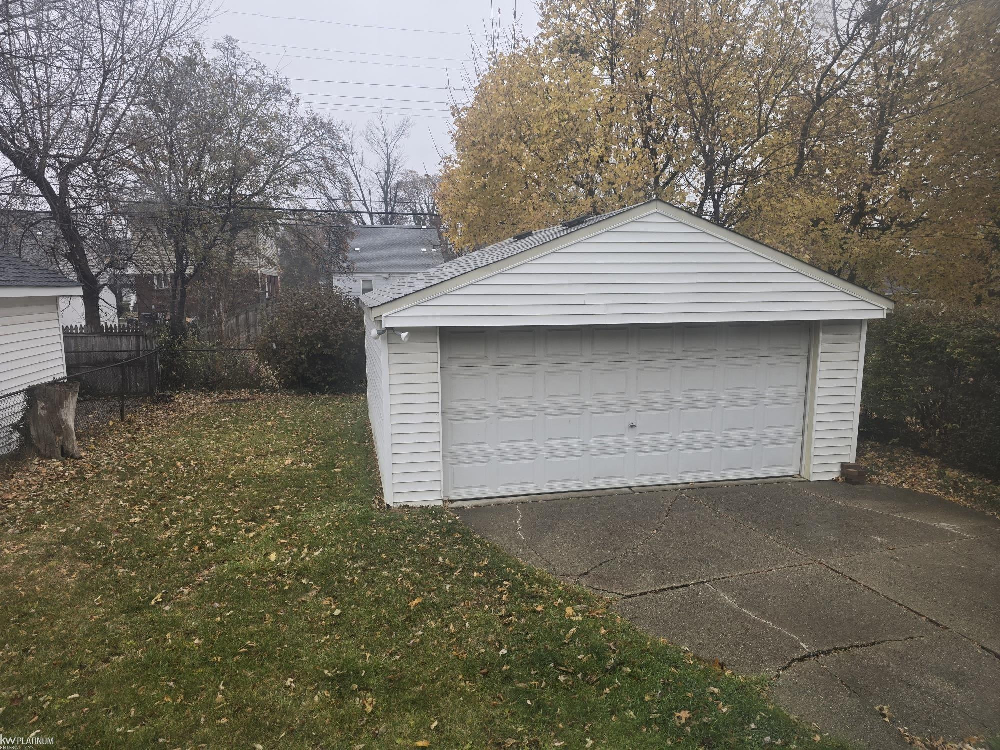 8071 Harding Street, Center Line, MI 48015 — Photo 4