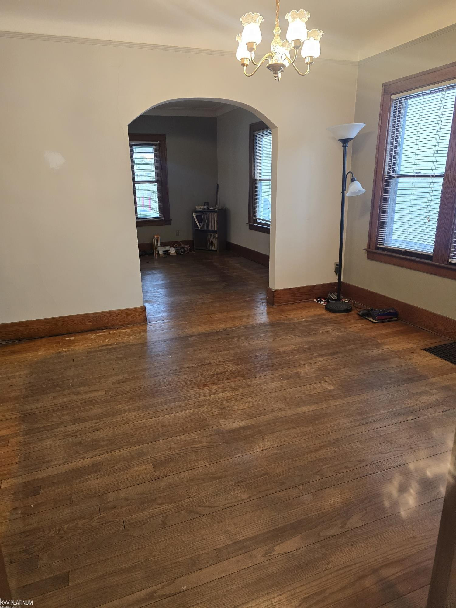 8071 Harding Street, Center Line, MI 48015 — Photo 9