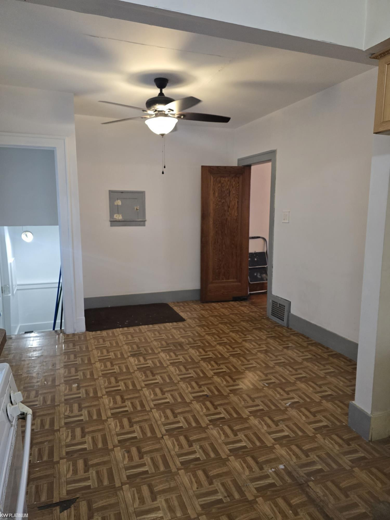 8071 Harding Street, Center Line, MI 48015 — Photo 14