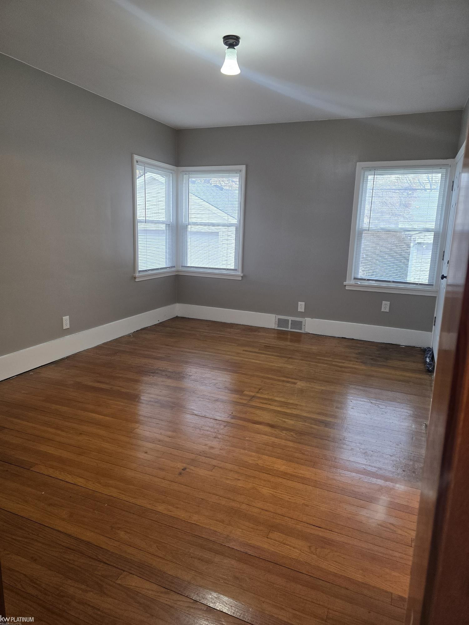 8071 Harding Street, Center Line, MI 48015 — Photo 15
