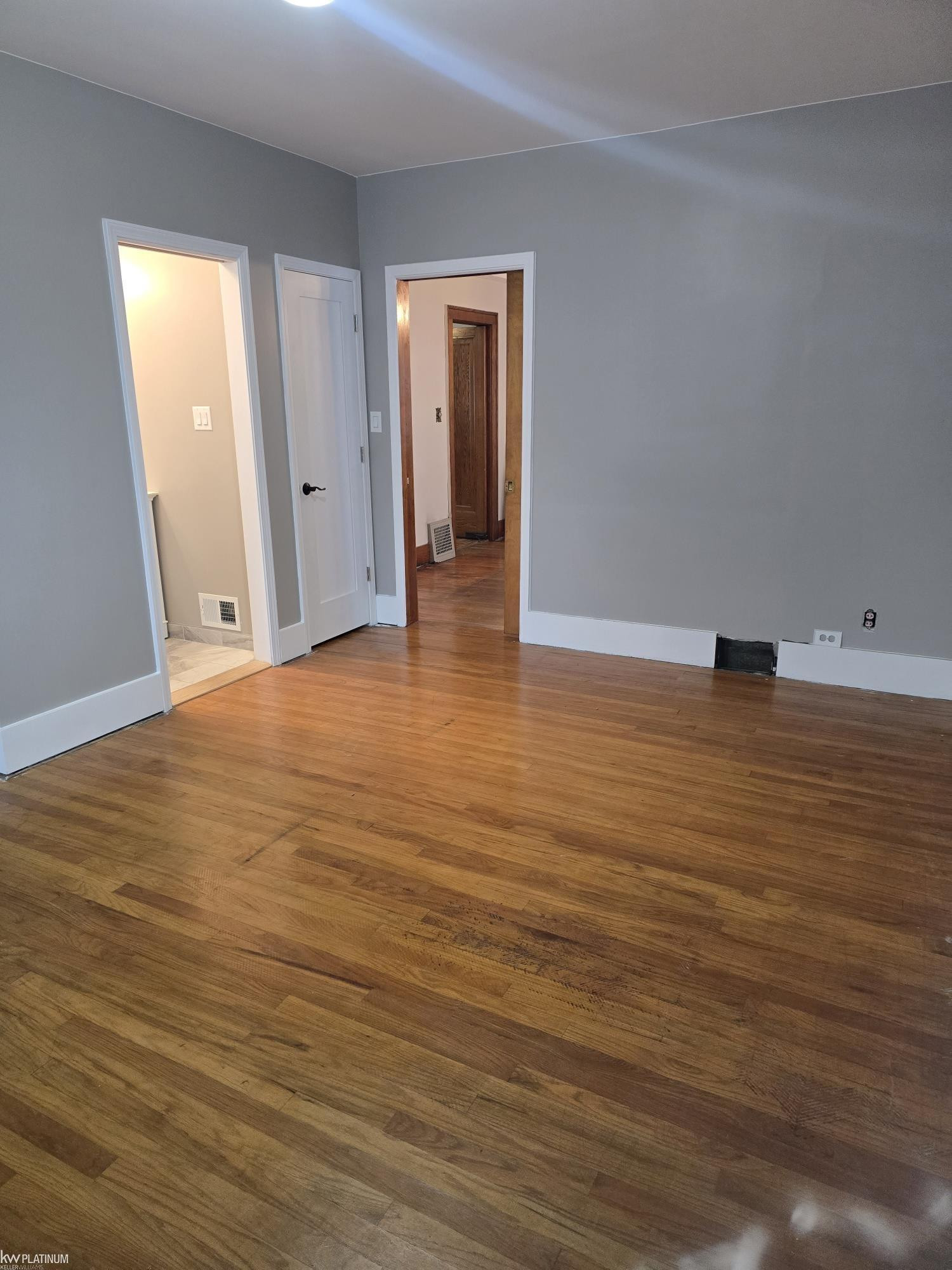 8071 Harding Street, Center Line, MI 48015 — Photo 16