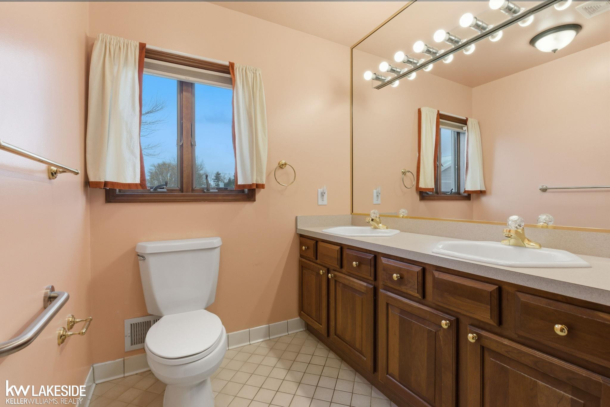 140 Kenyon Drive, Algonac, MI 48001 — Photo 21