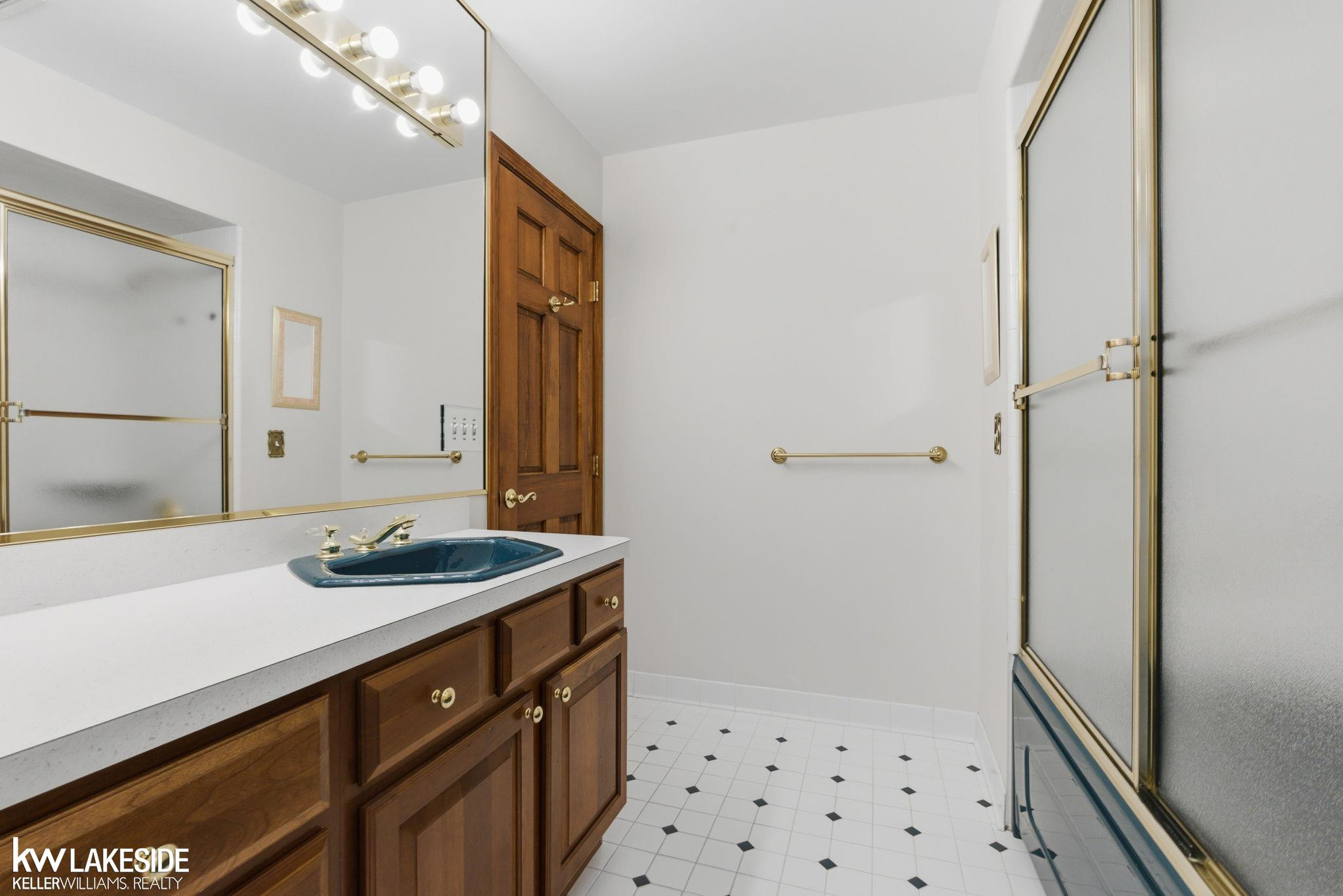 140 Kenyon Drive, Algonac, MI 48001 — Photo 24