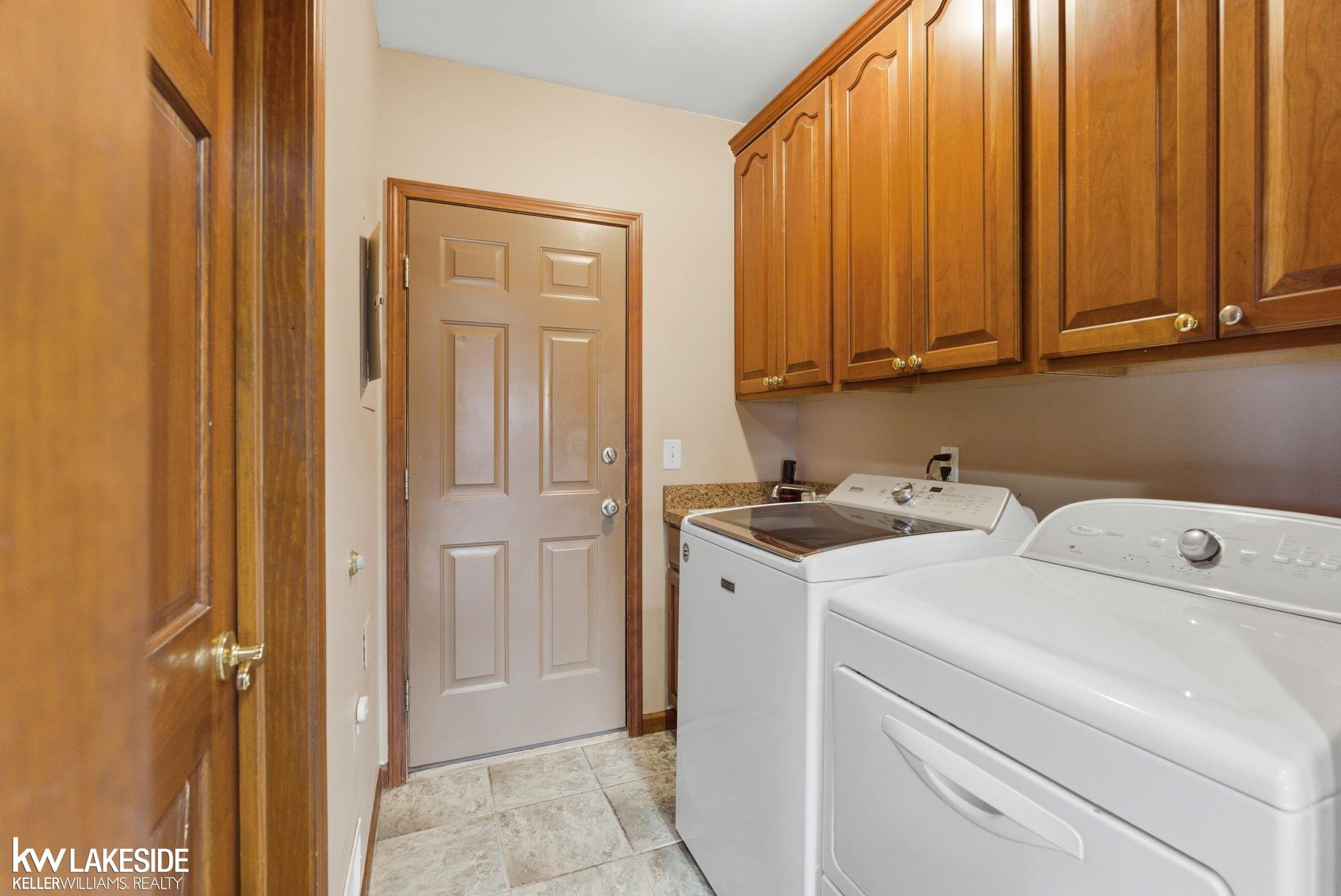 140 Kenyon Drive, Algonac, MI 48001 — Photo 28