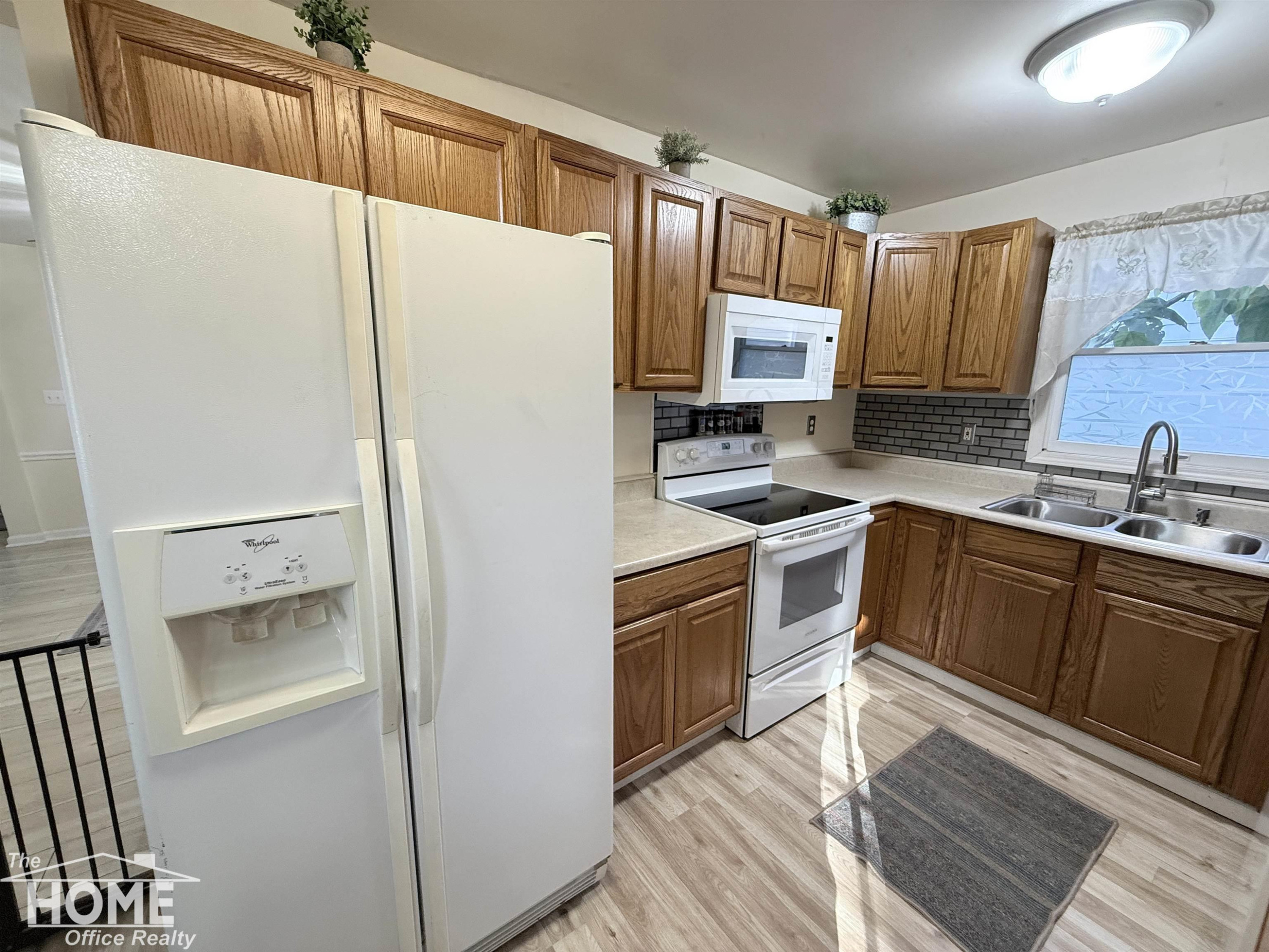 104 E Perry Street, Durand, MI 48429 — Photo 9