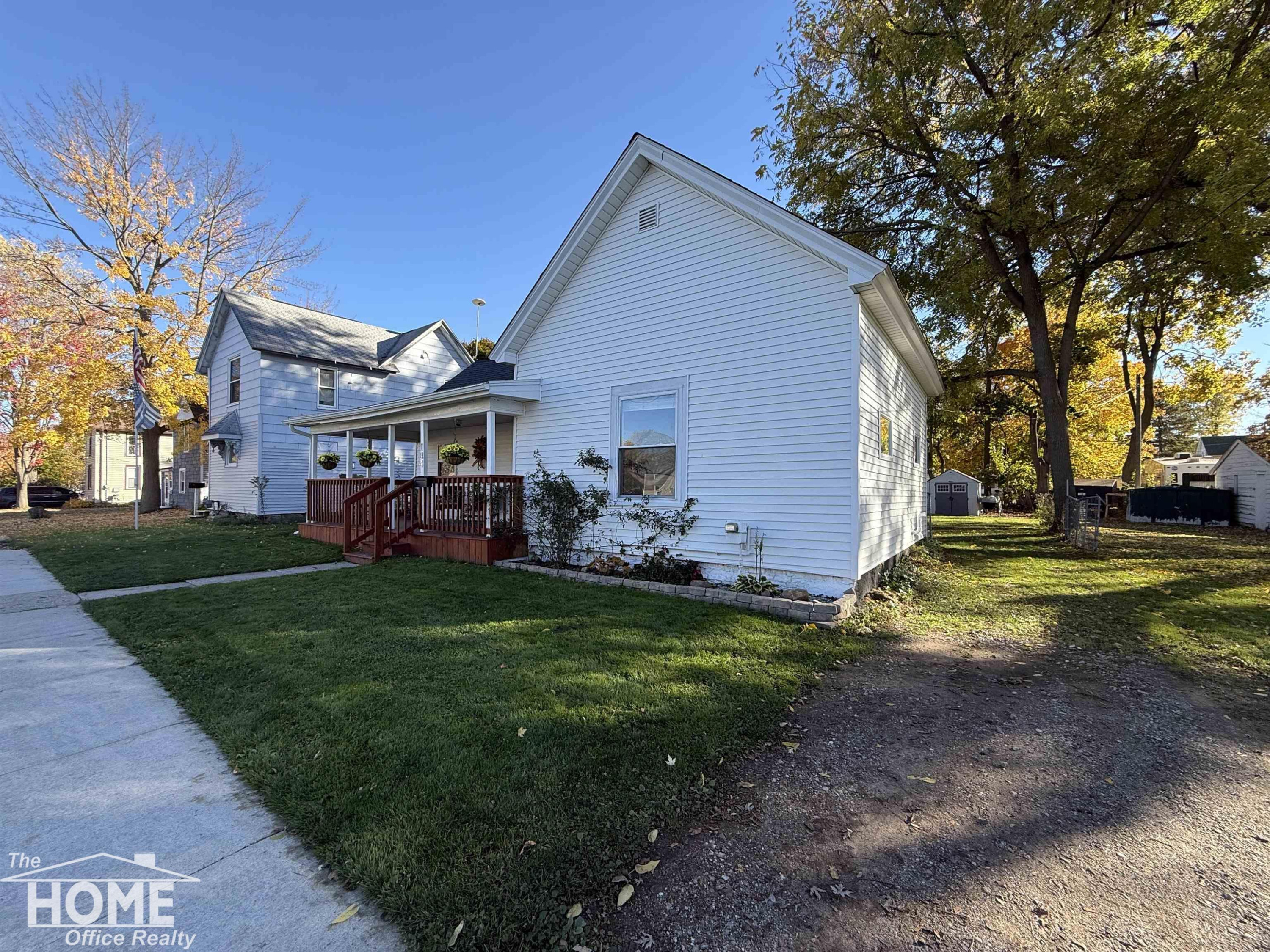 104 E Perry Street, Durand, MI 48429 — Photo 24