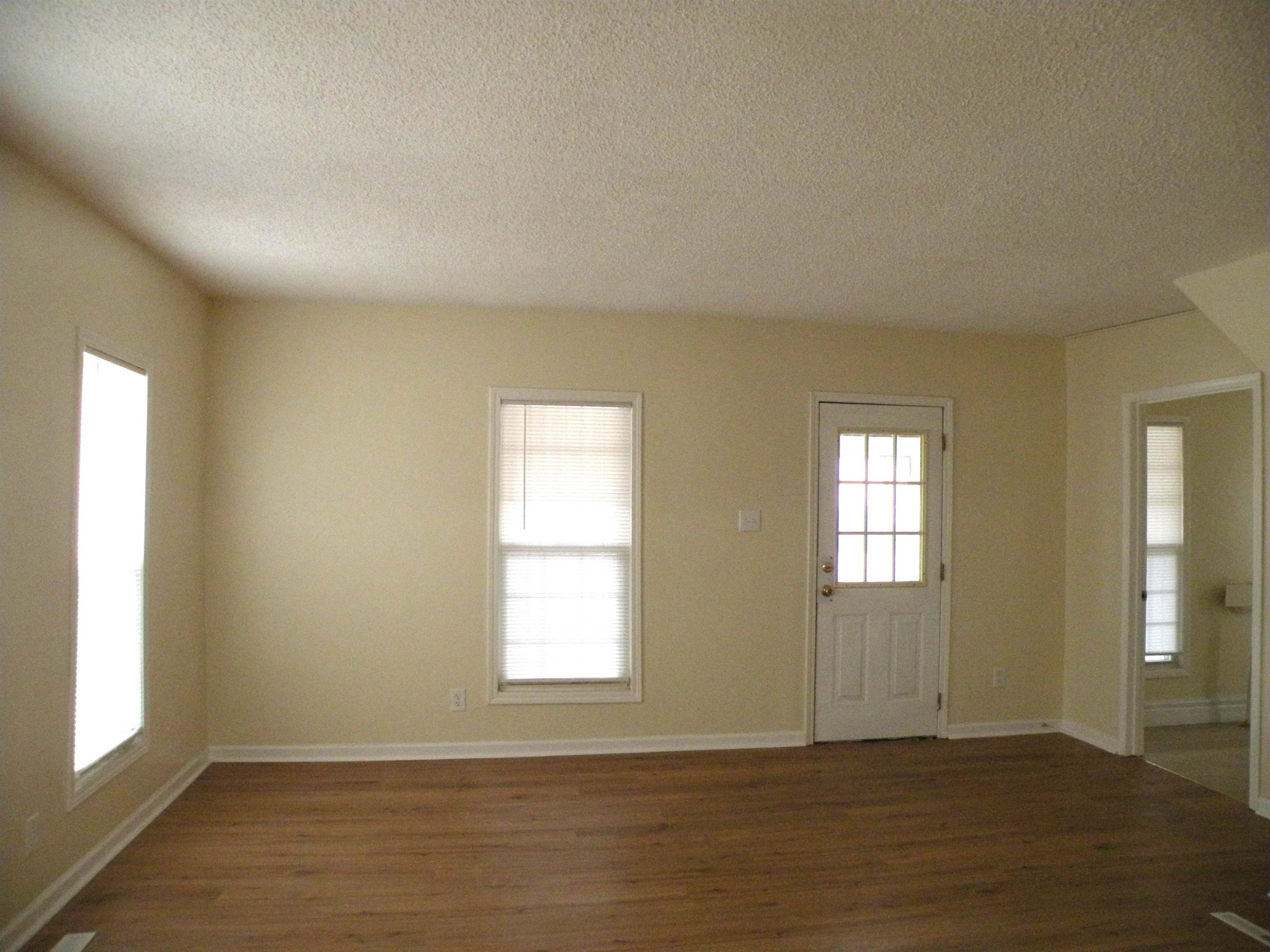 111 S Oak Street, Durand, MI 48429 — Photo 2