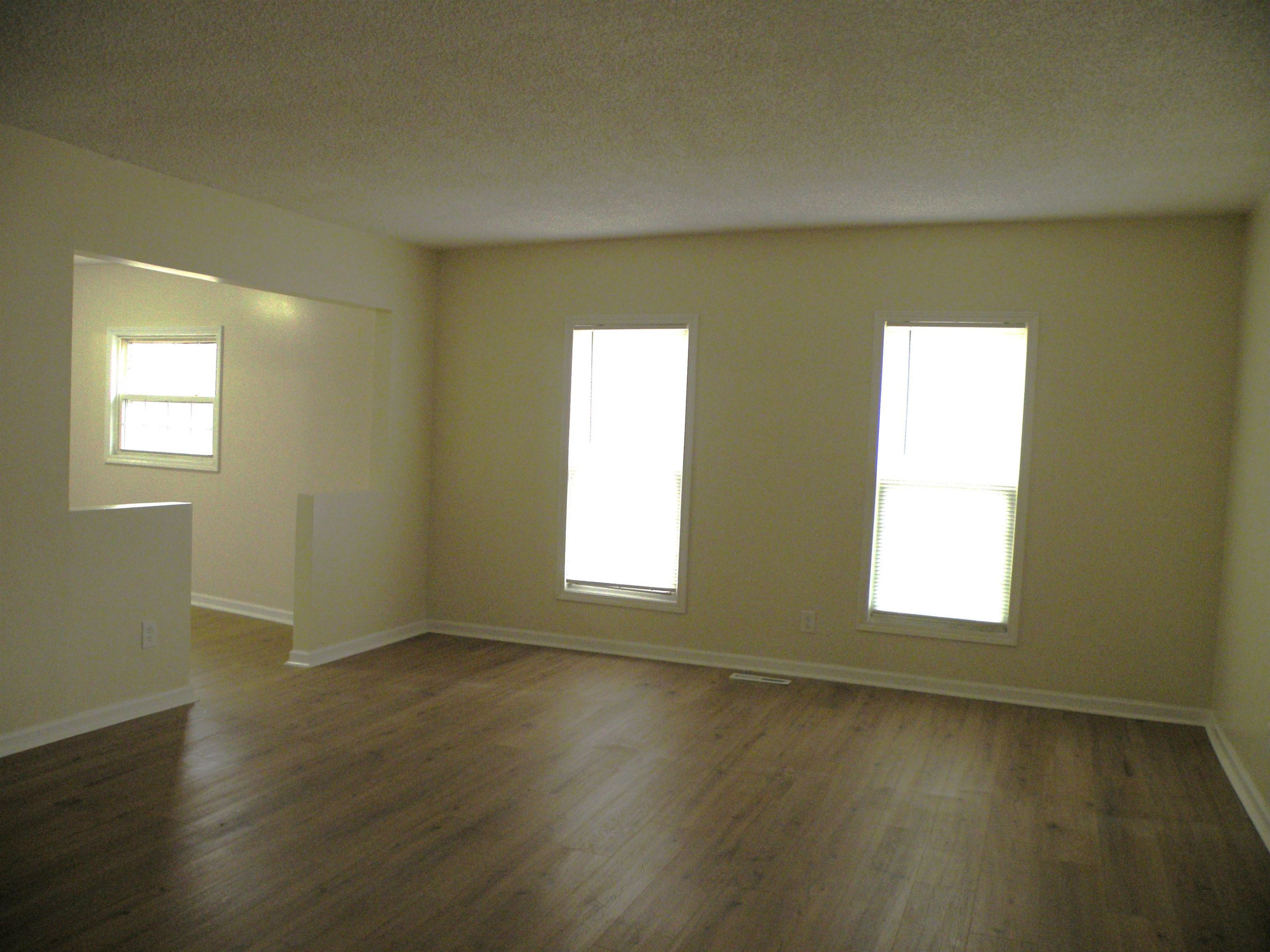 111 S Oak Street, Durand, MI 48429 — Photo 3