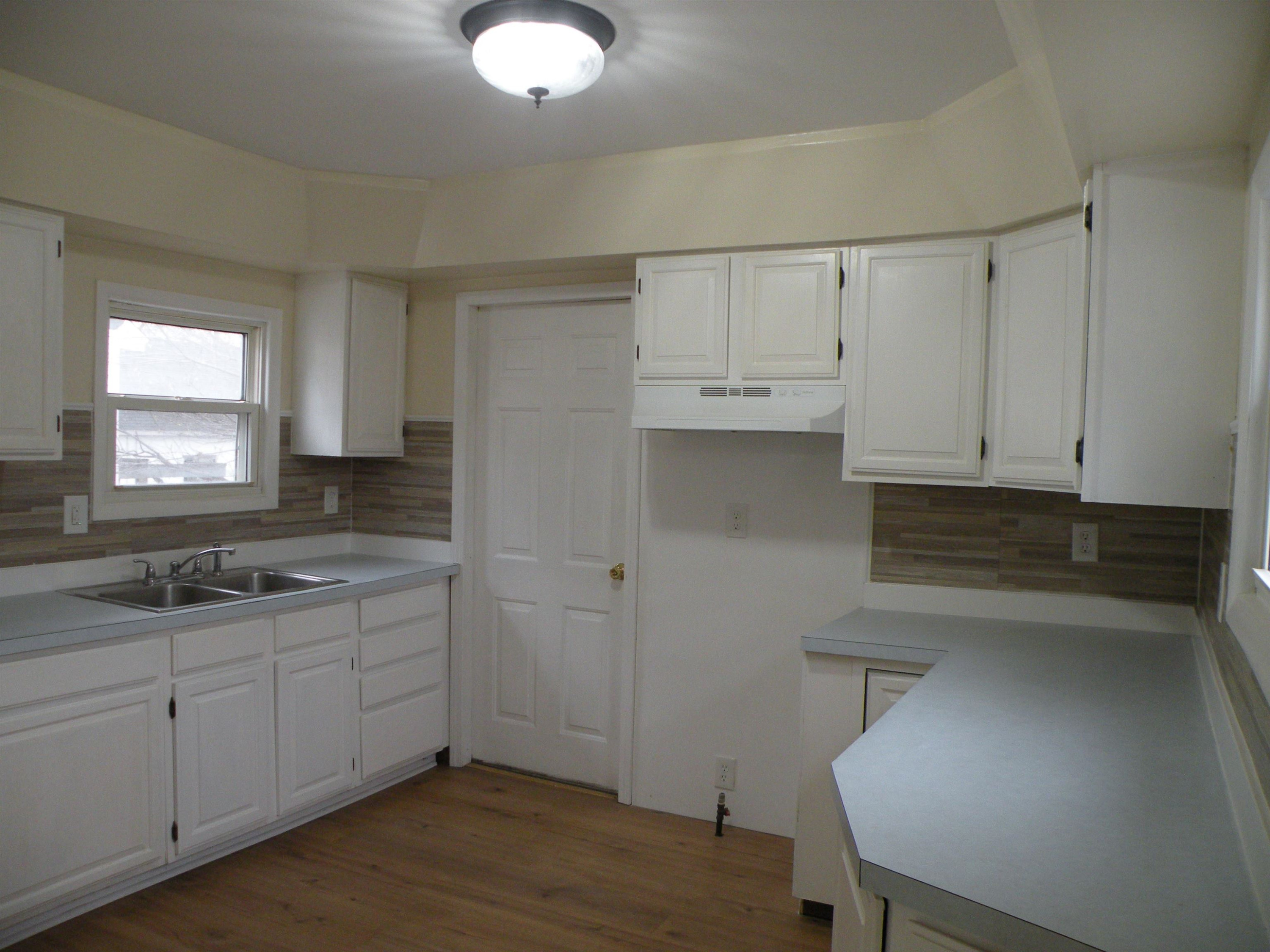 111 S Oak Street, Durand, MI 48429 — Photo 5