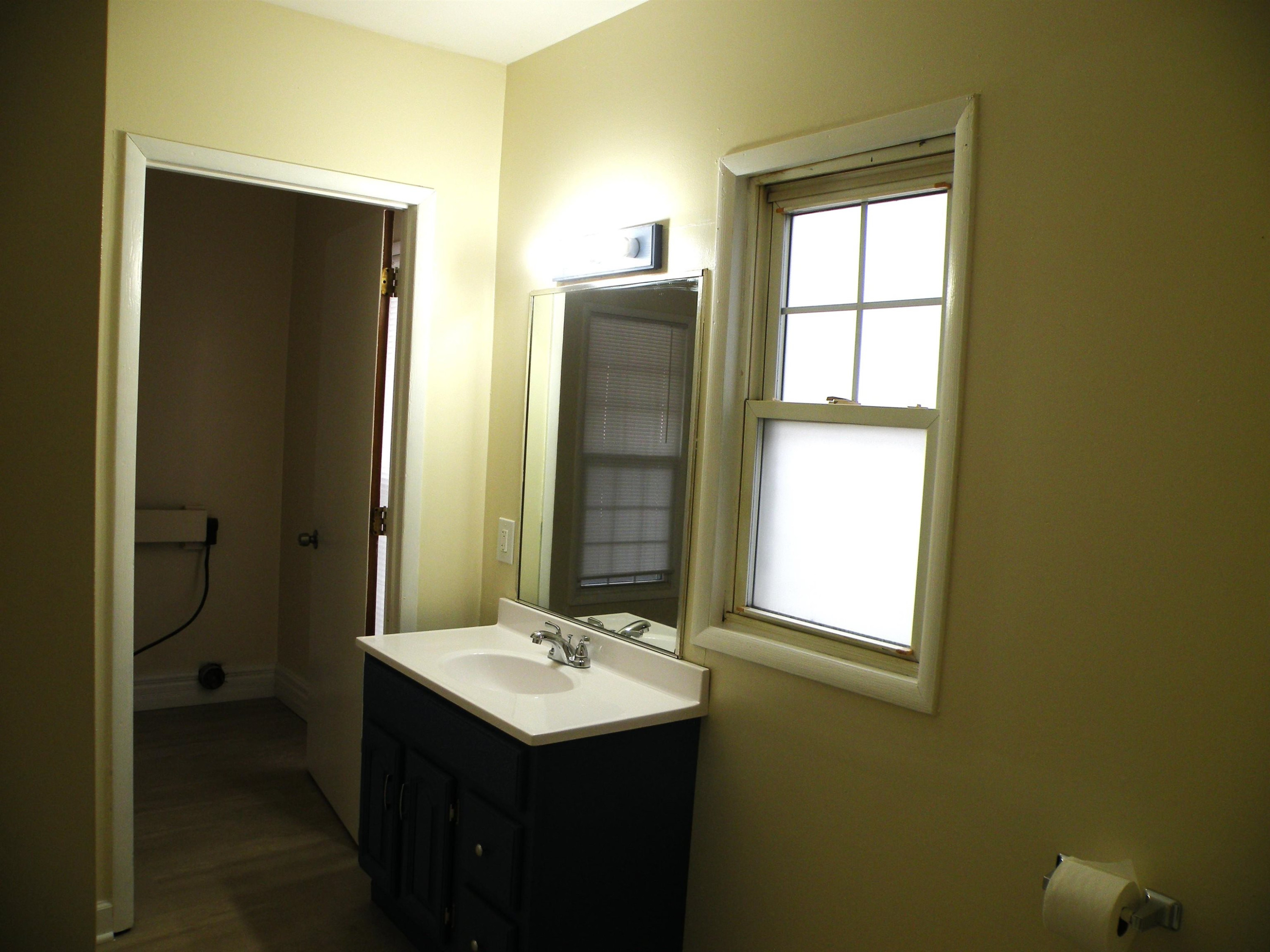 111 S Oak Street, Durand, MI 48429 — Photo 10