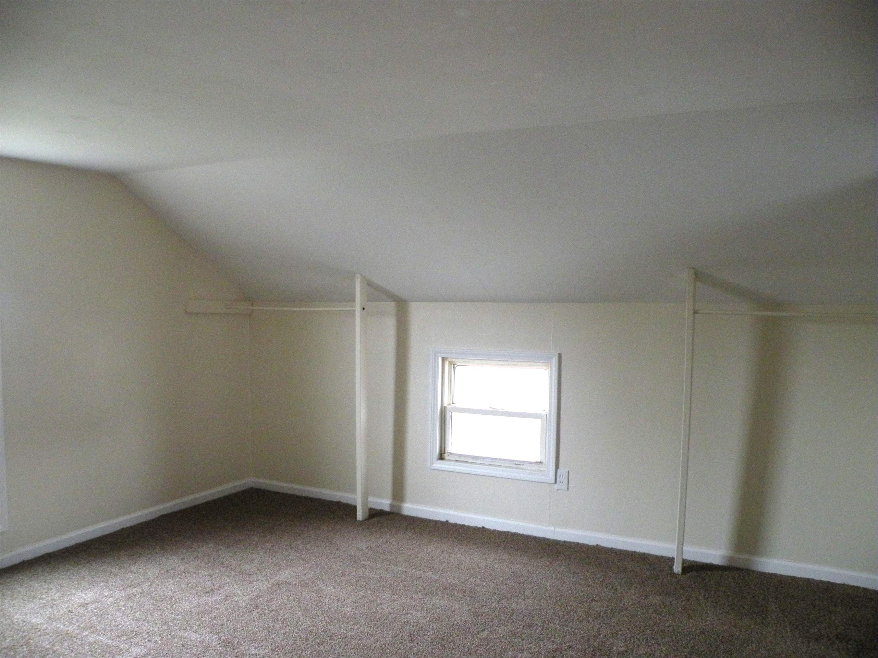 111 S Oak Street, Durand, MI 48429 — Photo 14
