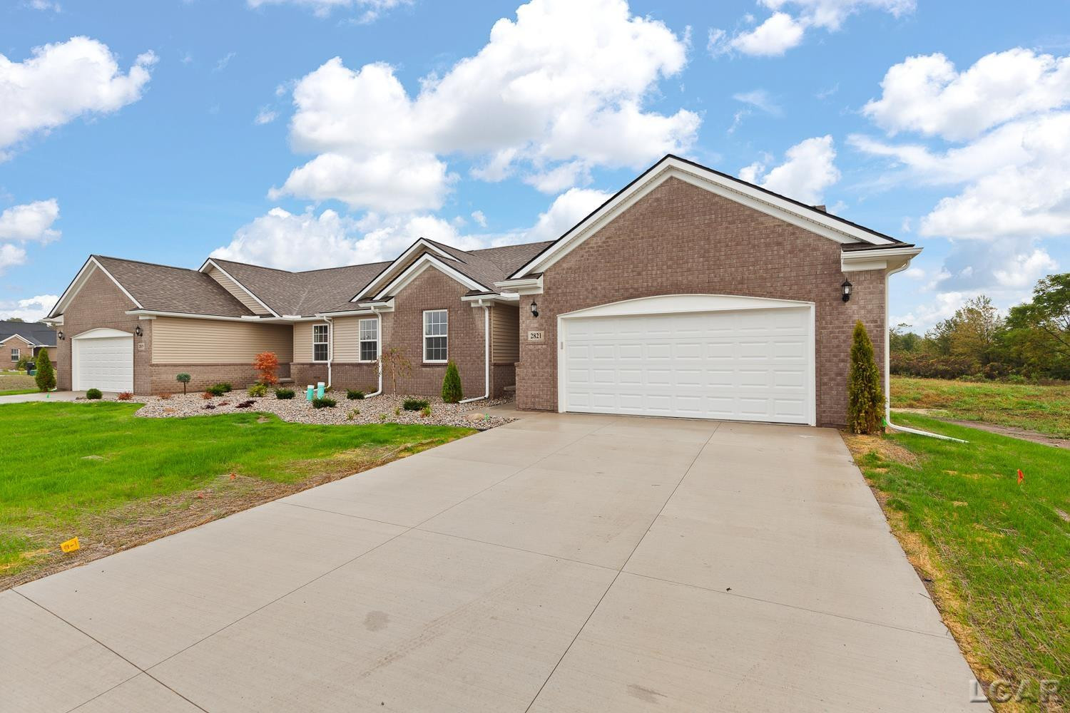 2821 Eunice Circle, Adrian, MI 49221 — Photo 4