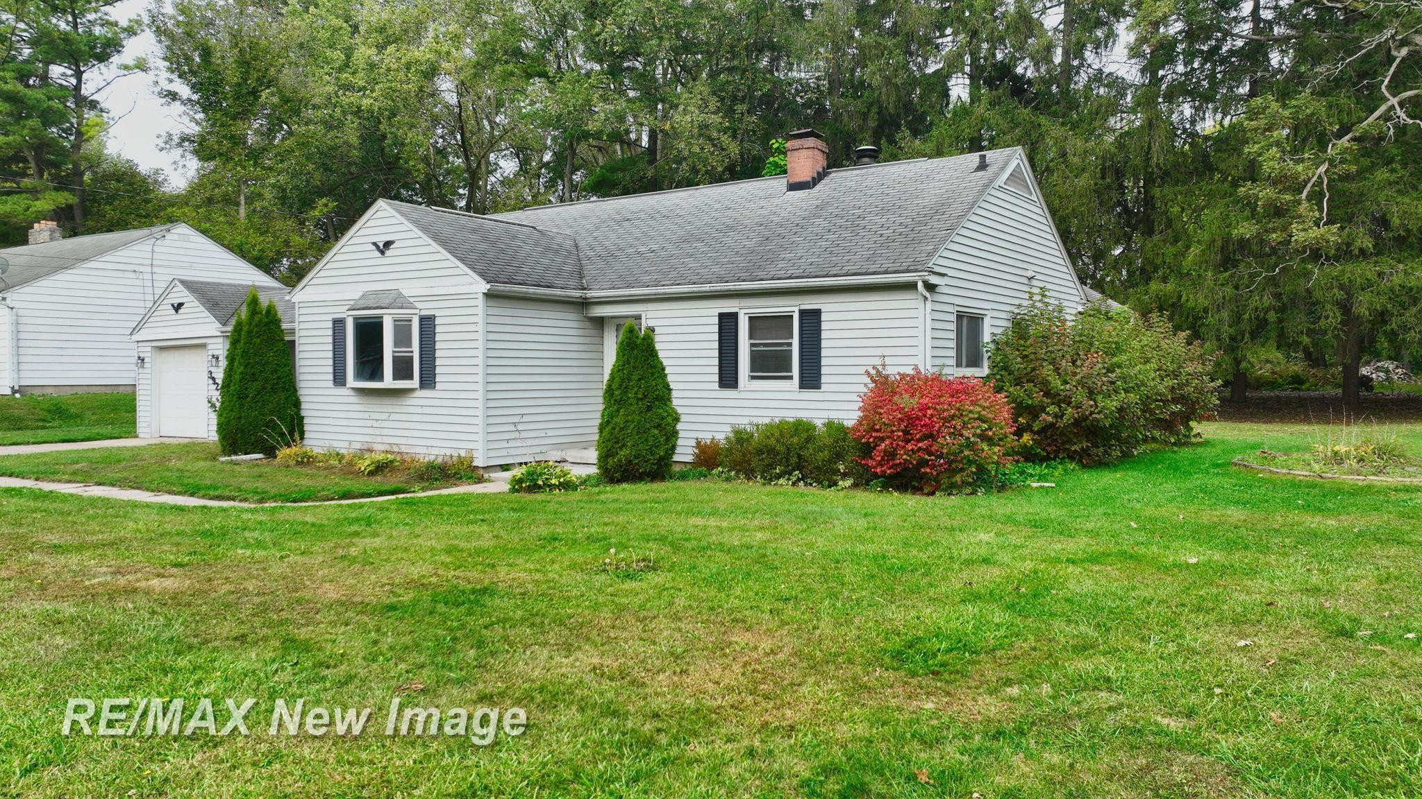 3927 State Street, Bridgeport, MI 48722 — Photo 3