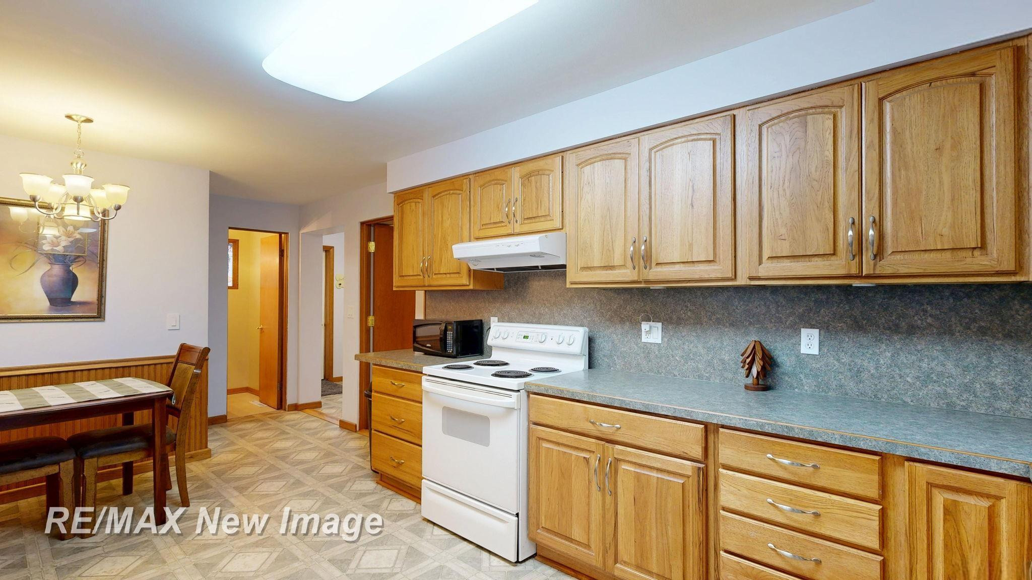 1534 E Gay Lane, Midland, MI 48640 — Photo 10