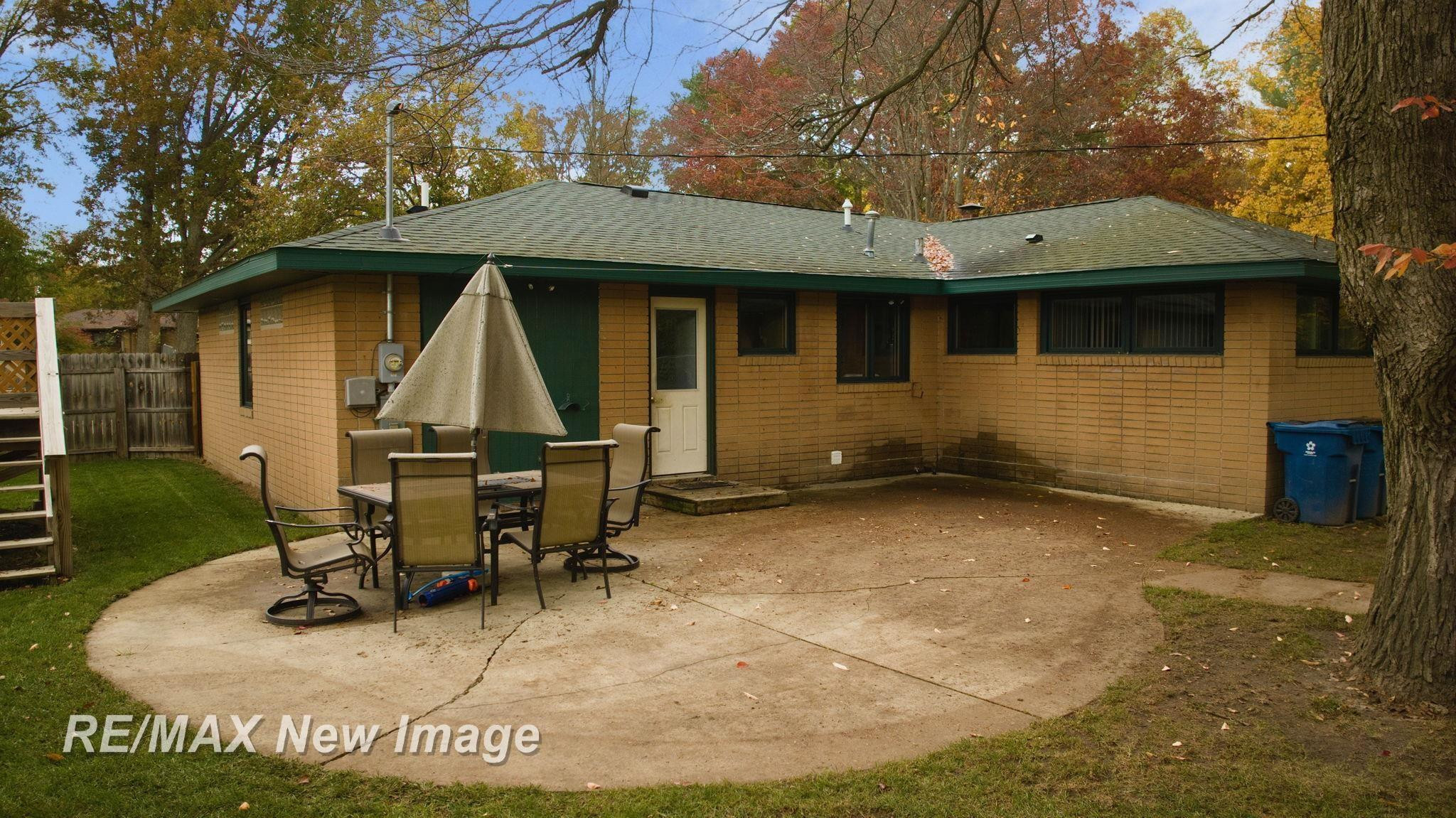 1534 E Gay Lane, Midland, MI 48640 — Photo 27