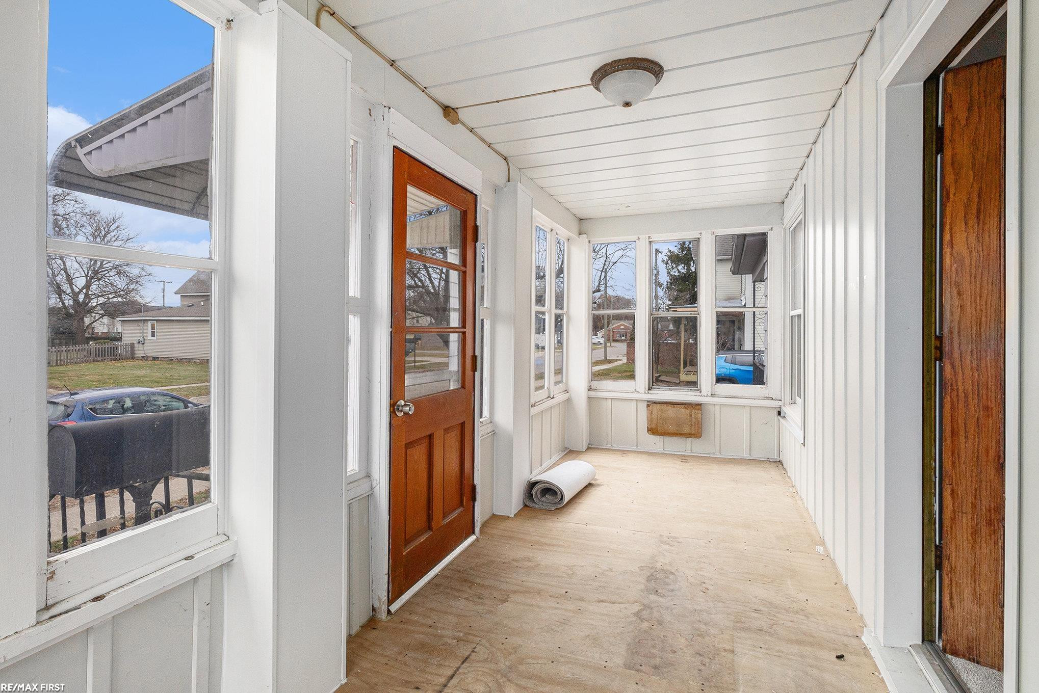 19 Ensley St Street, Oxford, MI 48371 — Photo 6