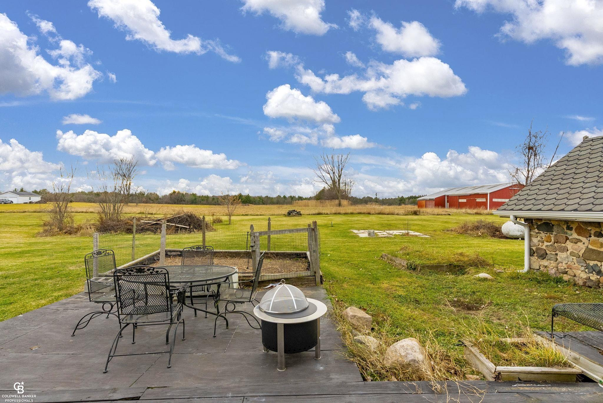 8179 Gibbons Road, Grant, MI 48032 — Photo 10