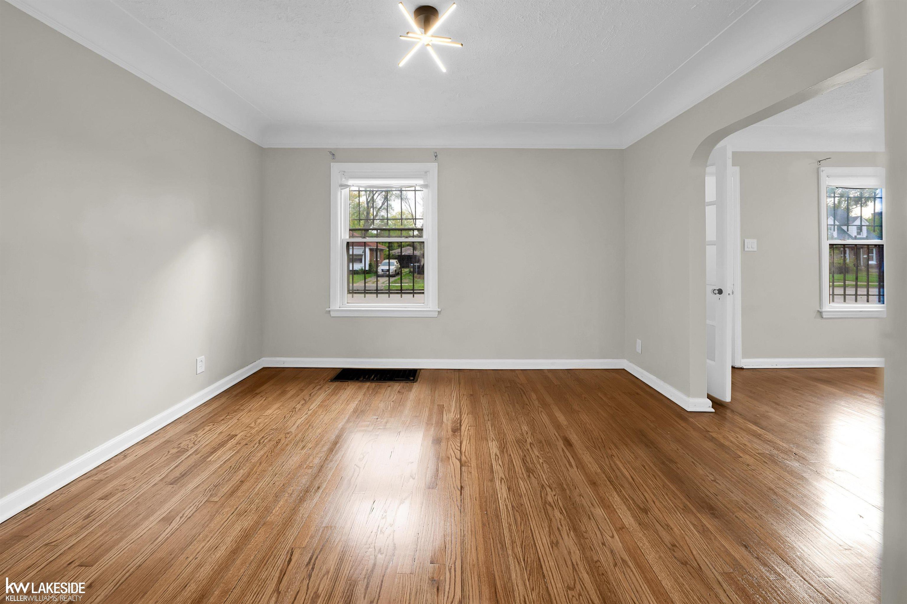 13903 Cloverlawn Avenue, Detroit, MI 48238 — Photo 6