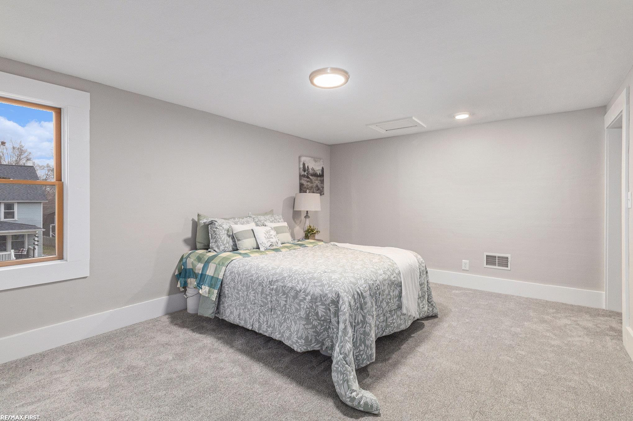 19 Ensley St Street, Oxford, MI 48371 — Photo 15