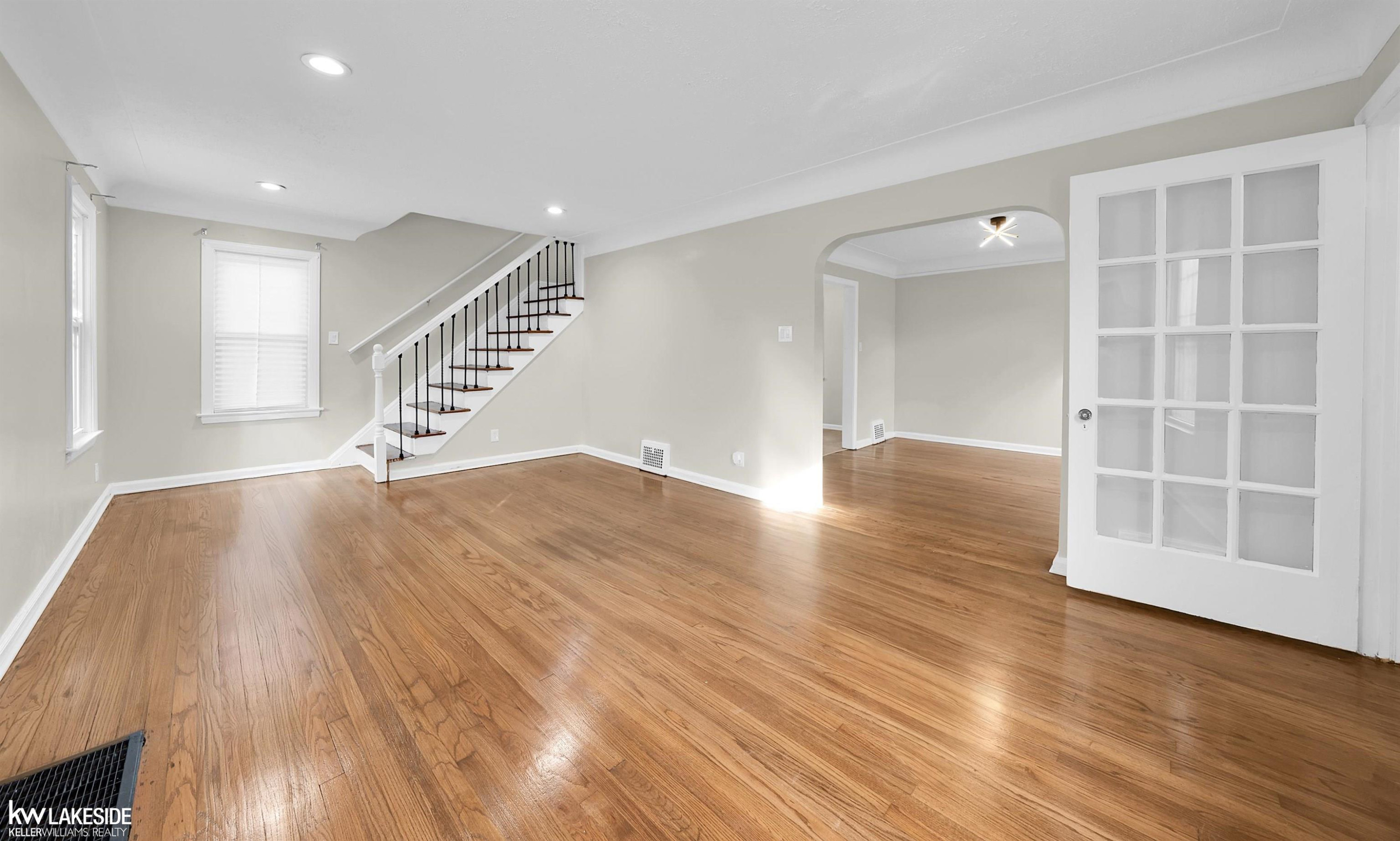 13903 Cloverlawn Avenue, Detroit, MI 48238 — Photo 11