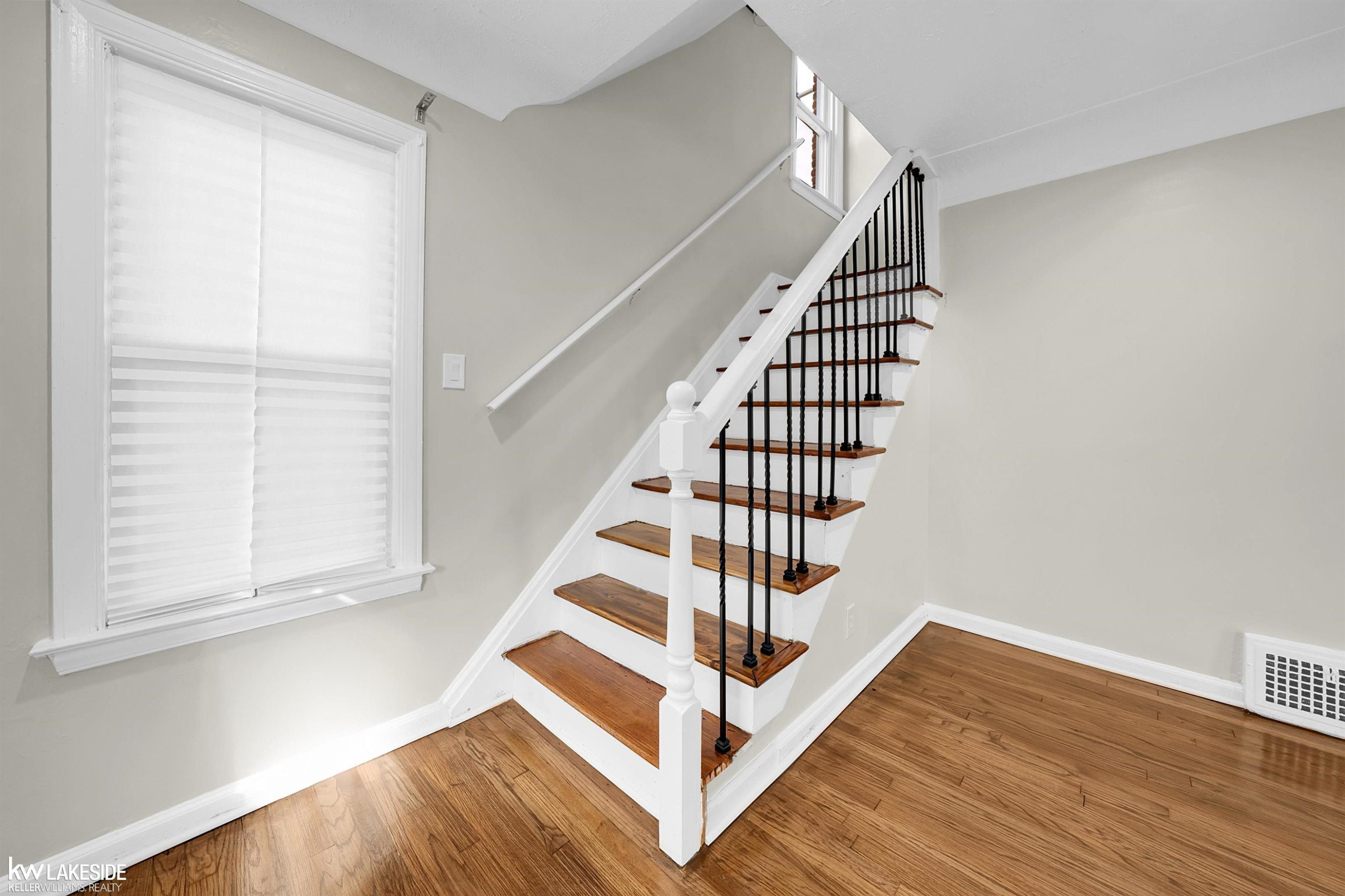 13903 Cloverlawn Avenue, Detroit, MI 48238 — Photo 12