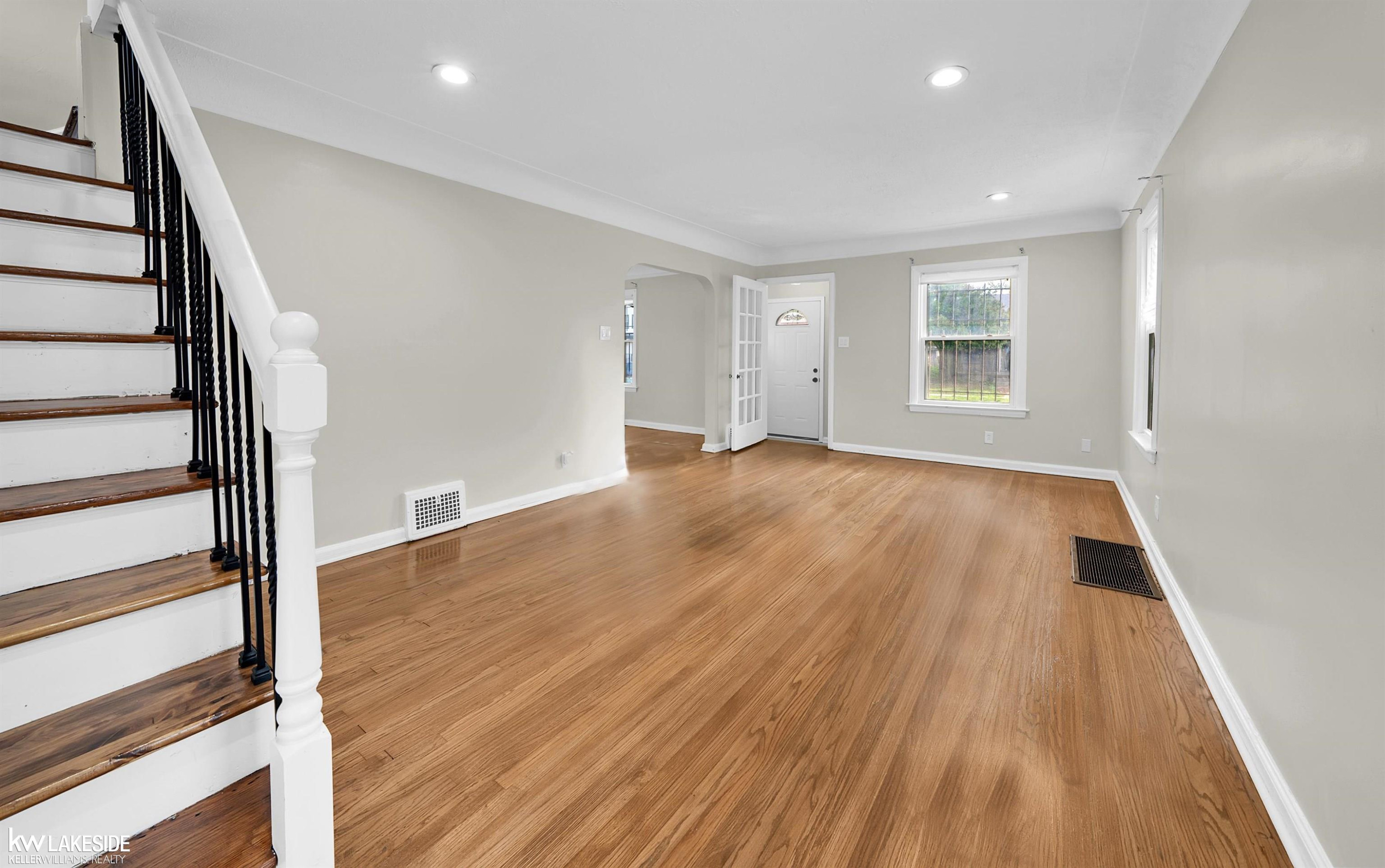 13903 Cloverlawn Avenue, Detroit, MI 48238 — Photo 13
