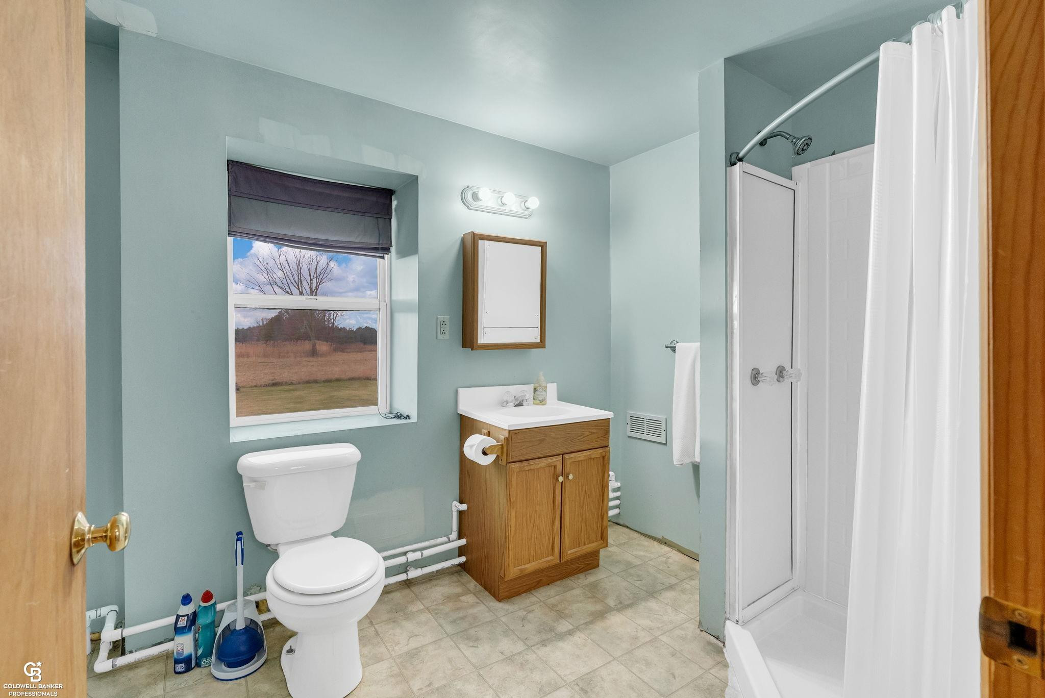 8179 Gibbons Road, Grant, MI 48032 — Photo 46