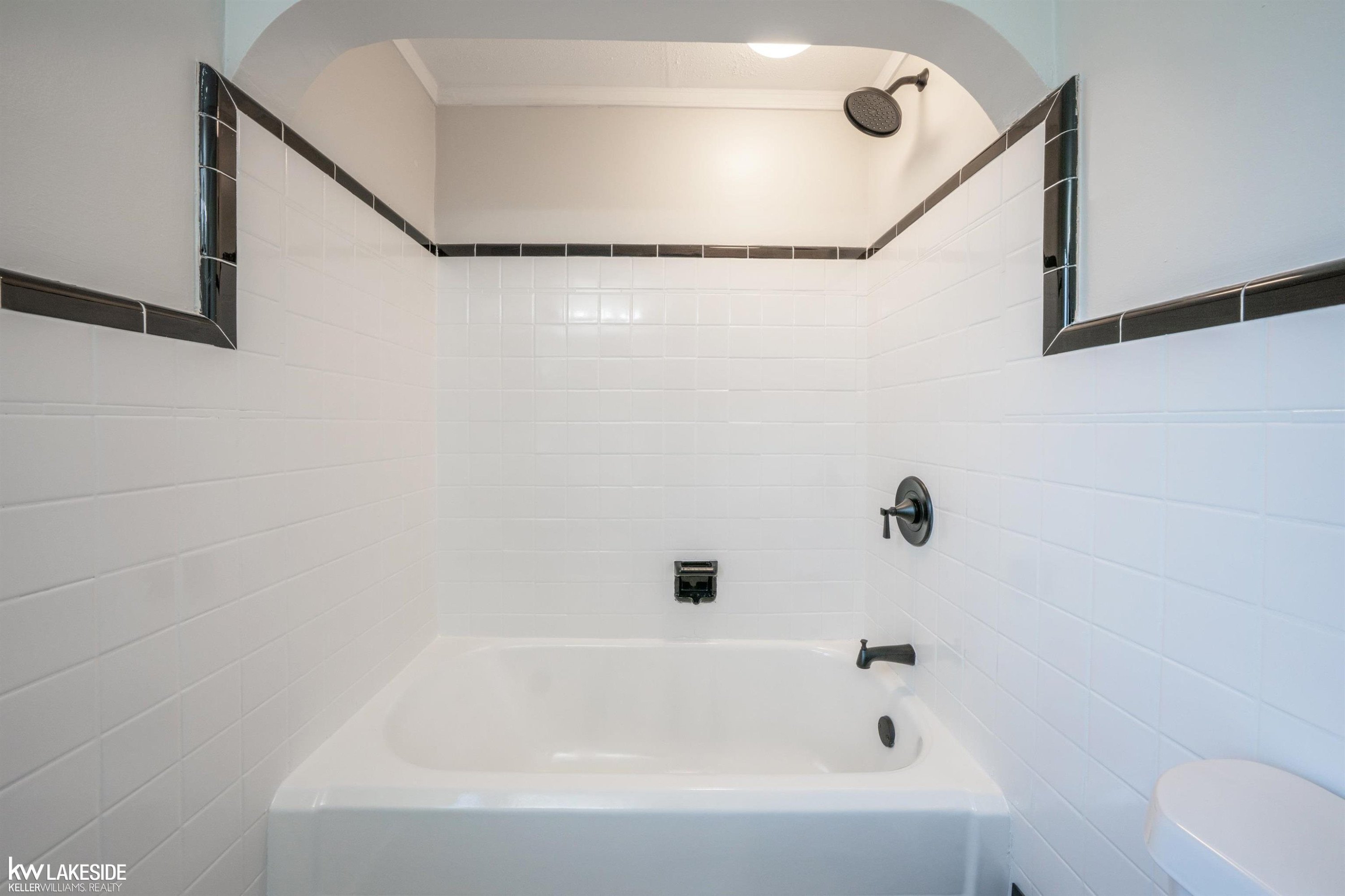 13903 Cloverlawn Avenue, Detroit, MI 48238 — Photo 24