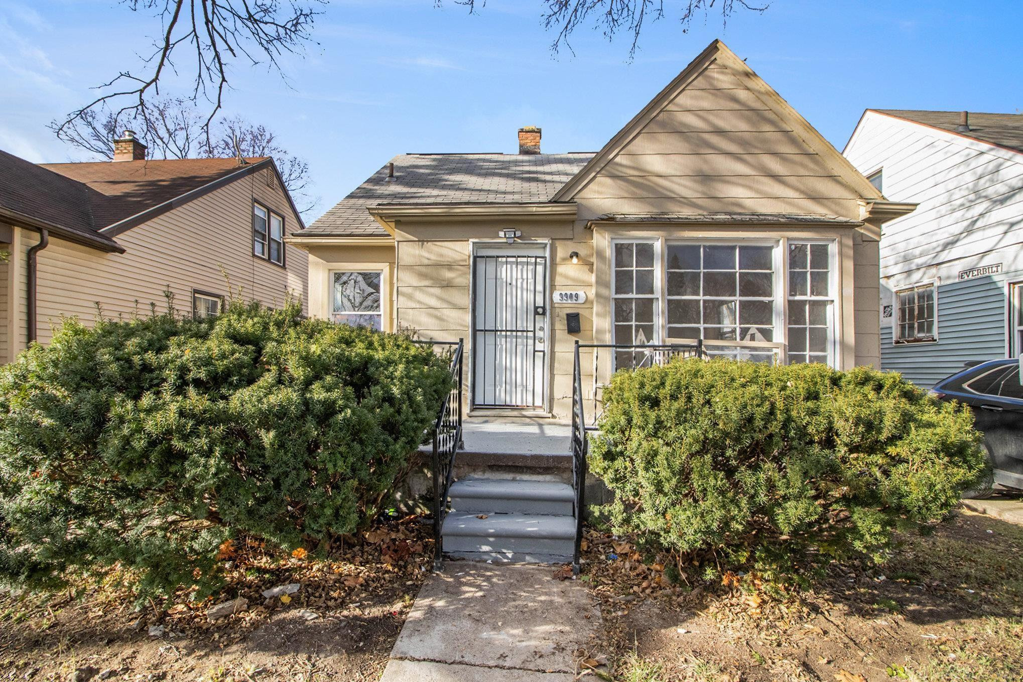 9909 Asbury Park, Detroit, MI 48227 — front exterior