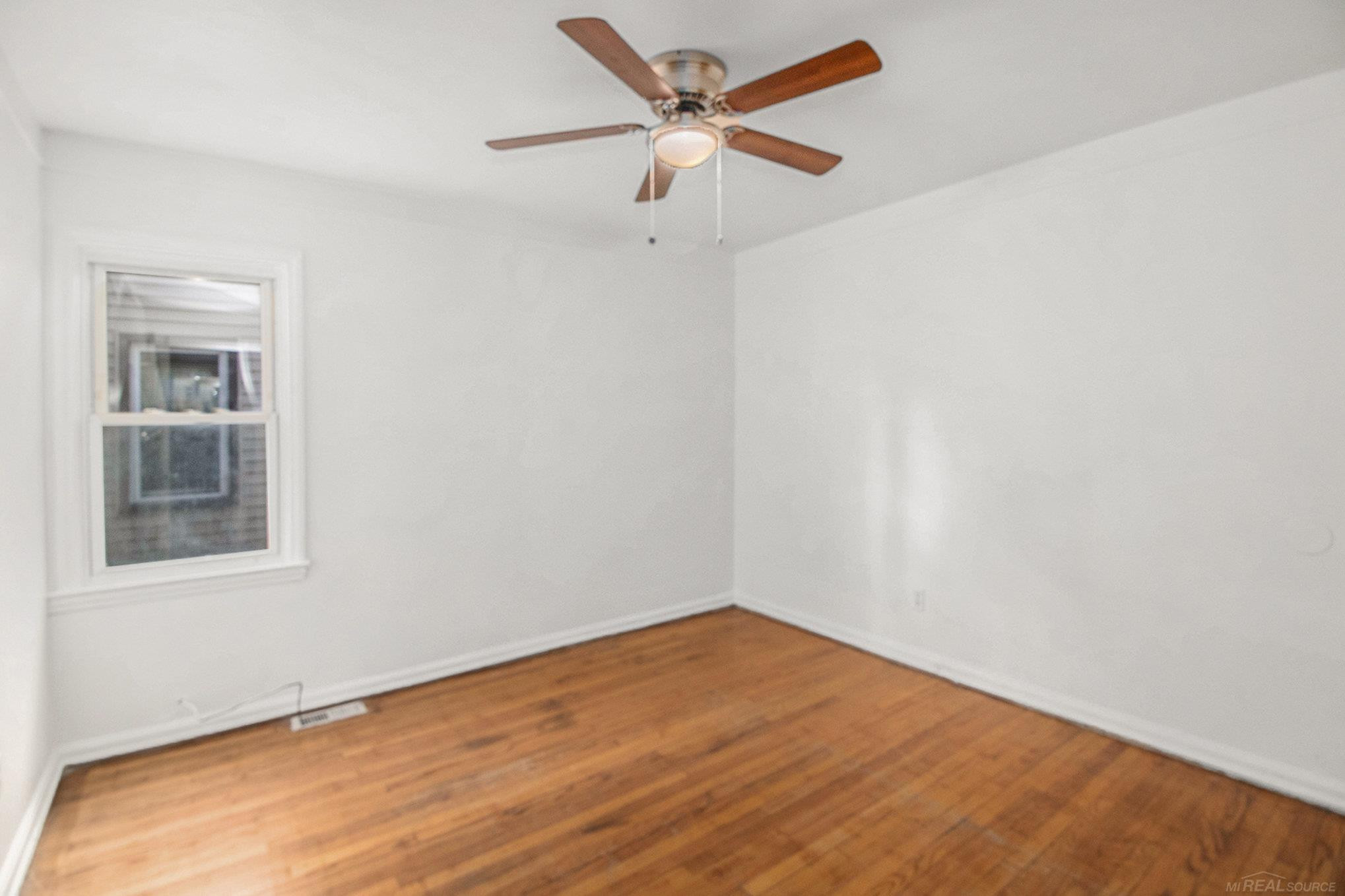 9909 Asbury Park, Detroit, MI 48227 — Photo 9