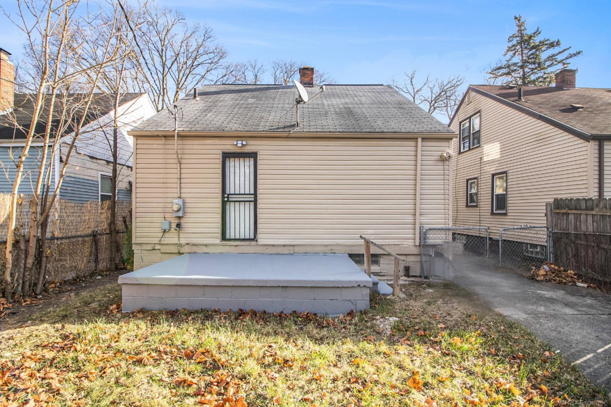 9909 Asbury Park, Detroit, MI 48227 — Photo 15