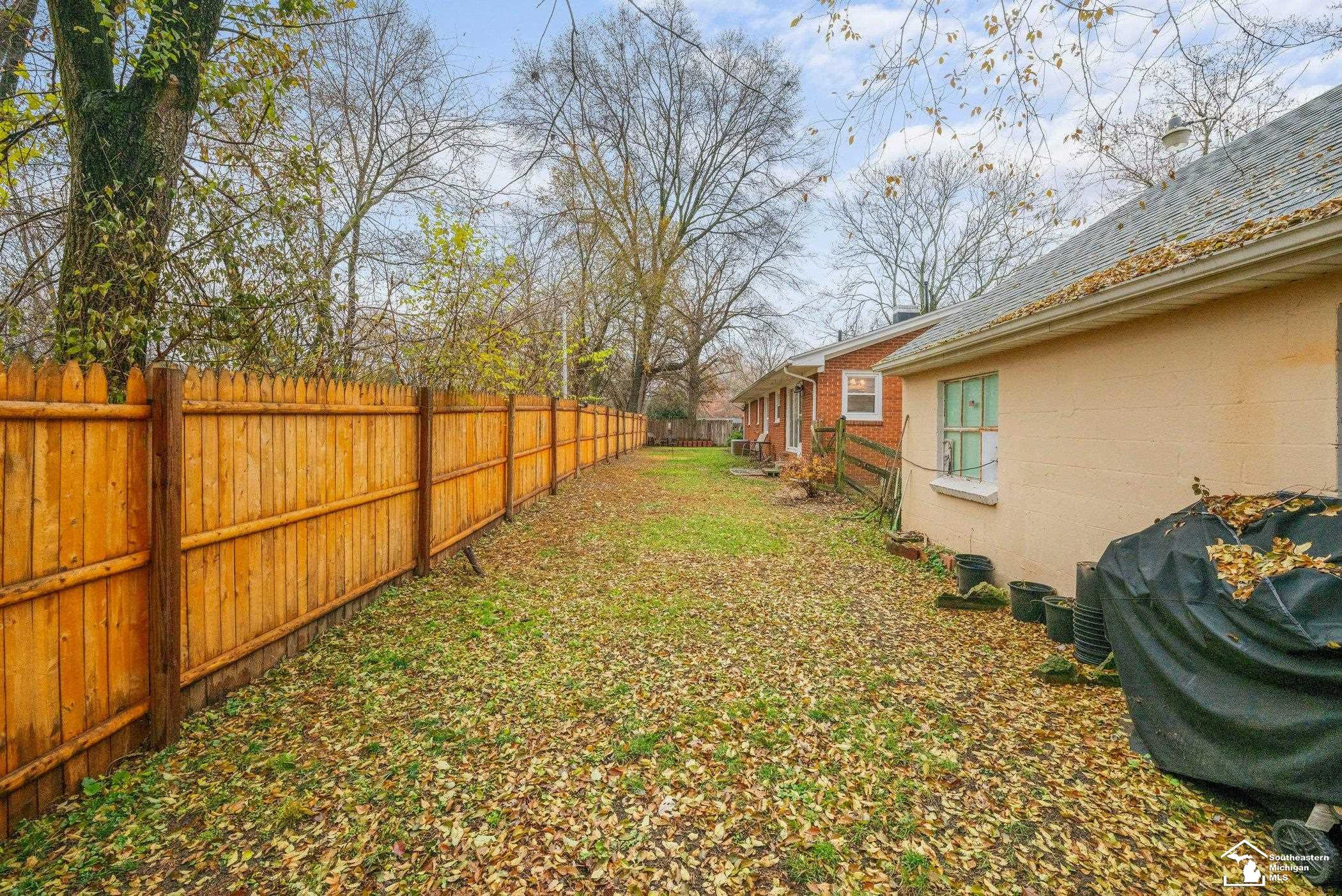 4130 Hill Drive, Lambertville, MI 48144 — Photo 33