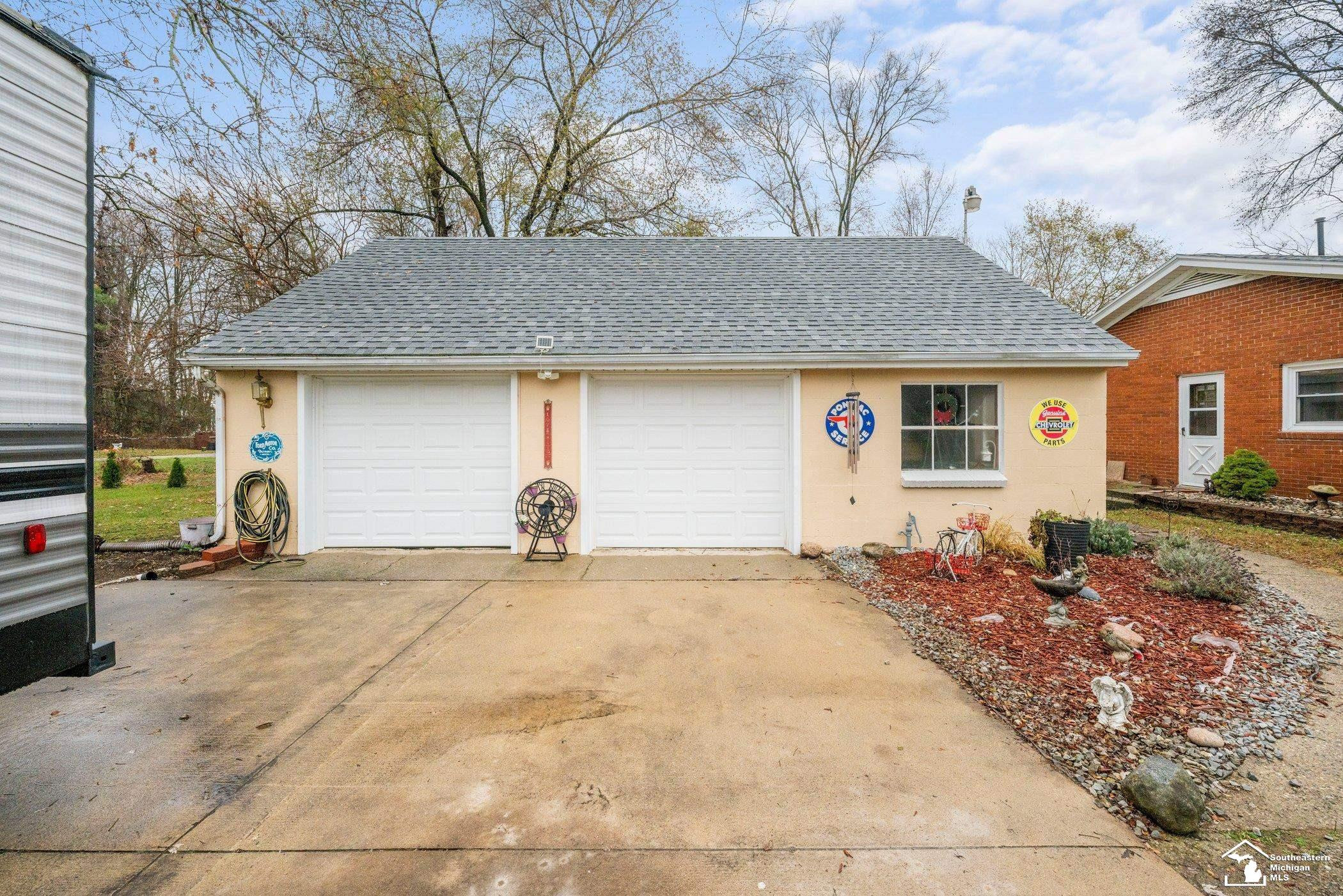 4130 Hill Drive, Lambertville, MI 48144 — Photo 34