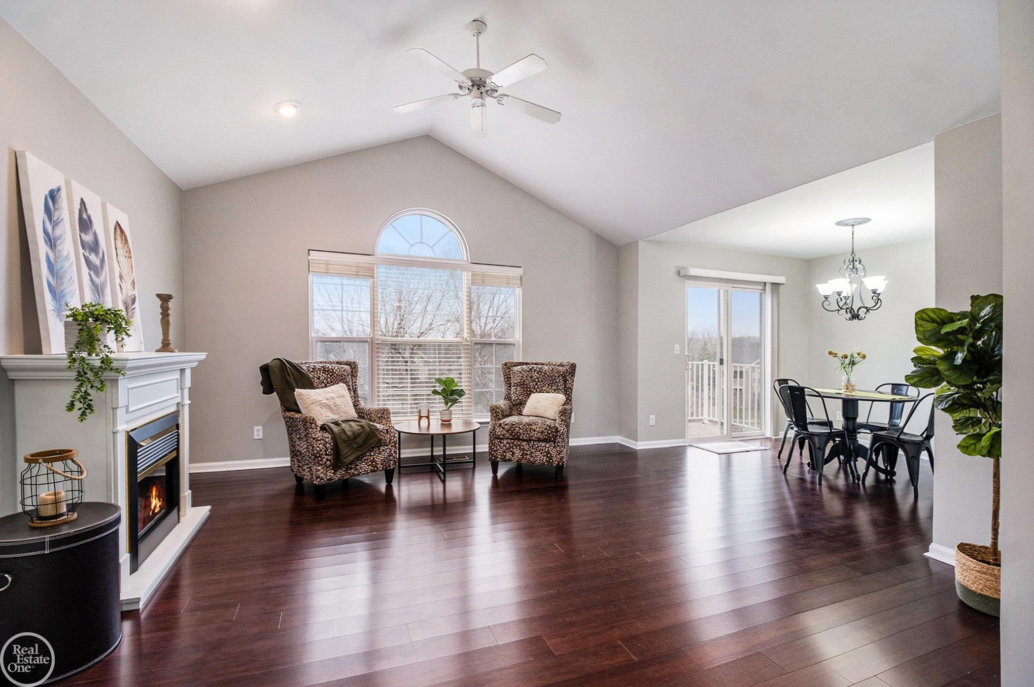 1895 flagstone Circle, Rochester, MI 48307 — Photo 4