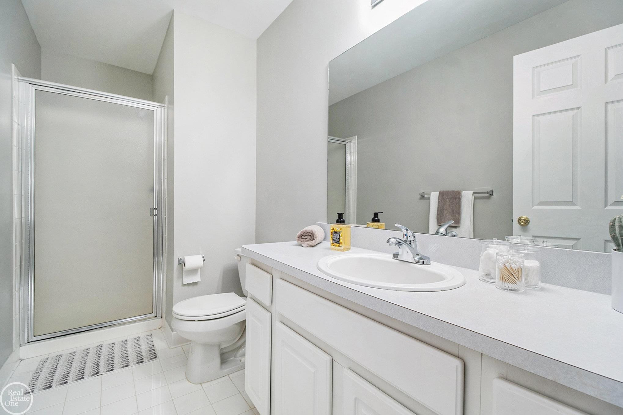 1895 flagstone Circle, Rochester, MI 48307 — Photo 13