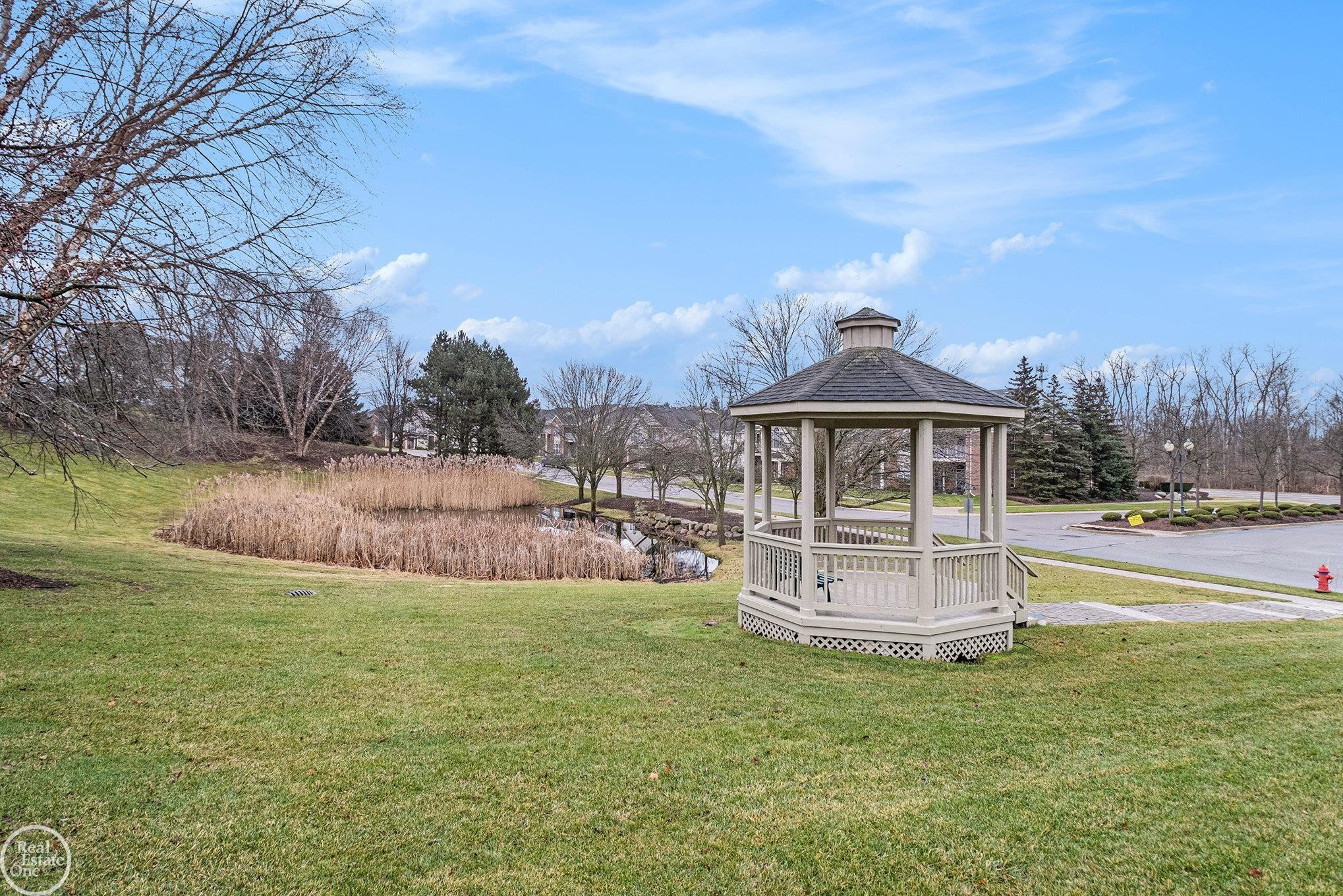 1895 flagstone Circle, Rochester, MI 48307 — Photo 21