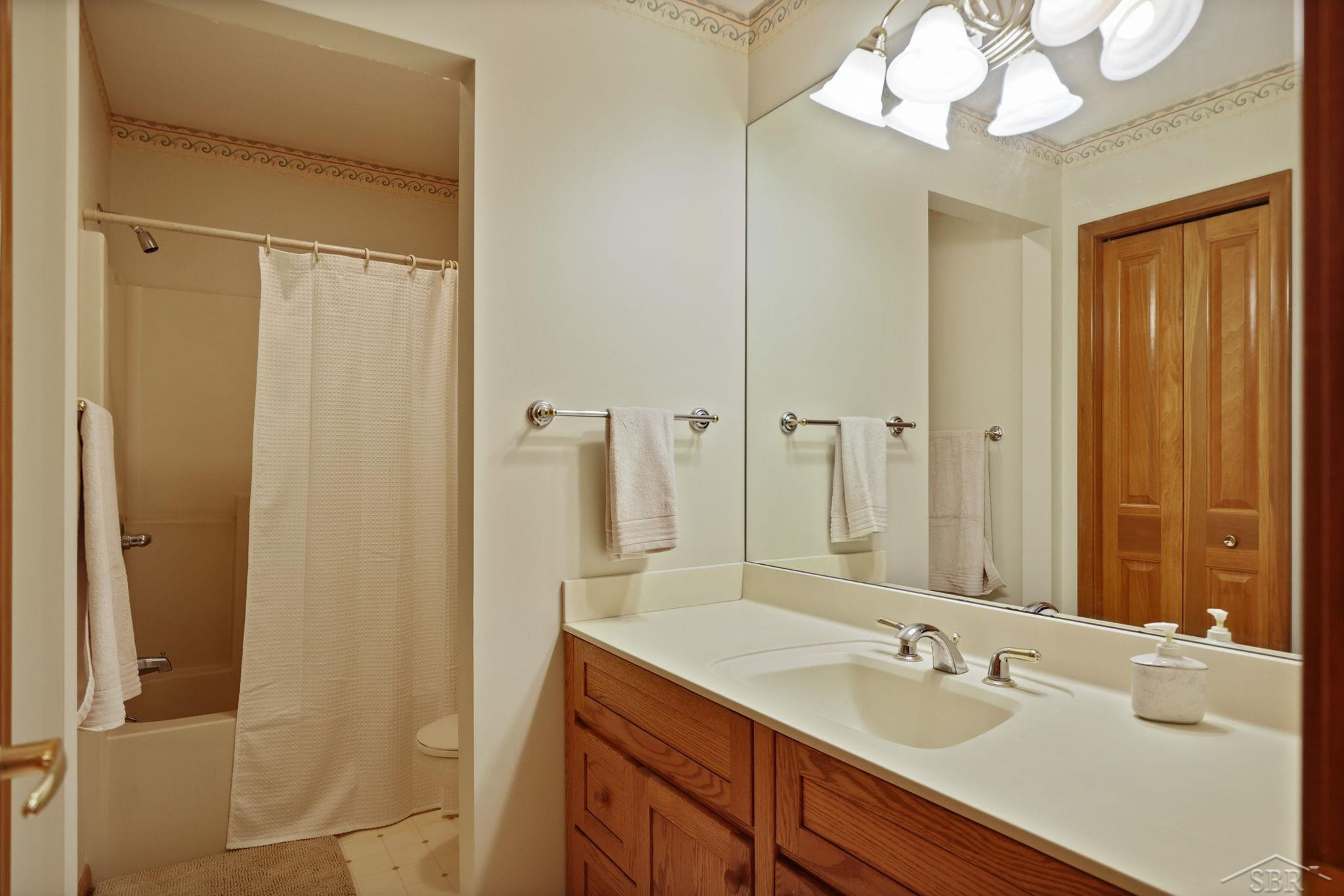3622 Sunningdale Drive, Saginaw, MI 48604 — Photo 30
