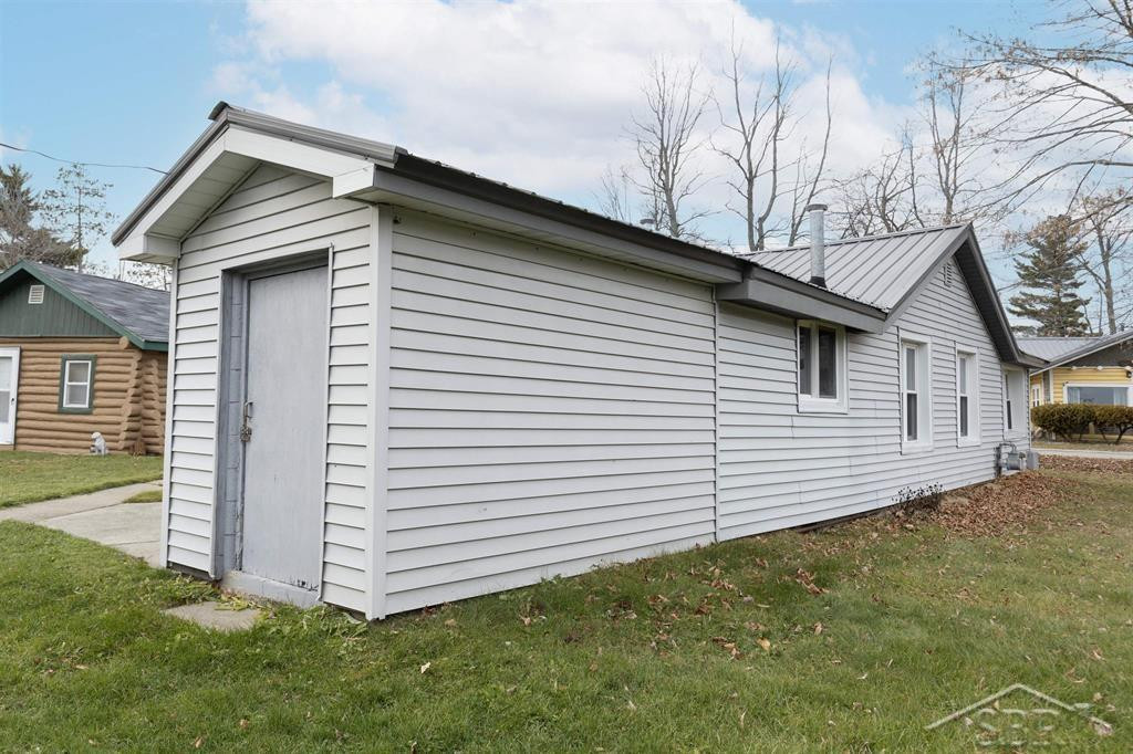 110 Cass Street, Houghton, MI 48629 — Photo 22