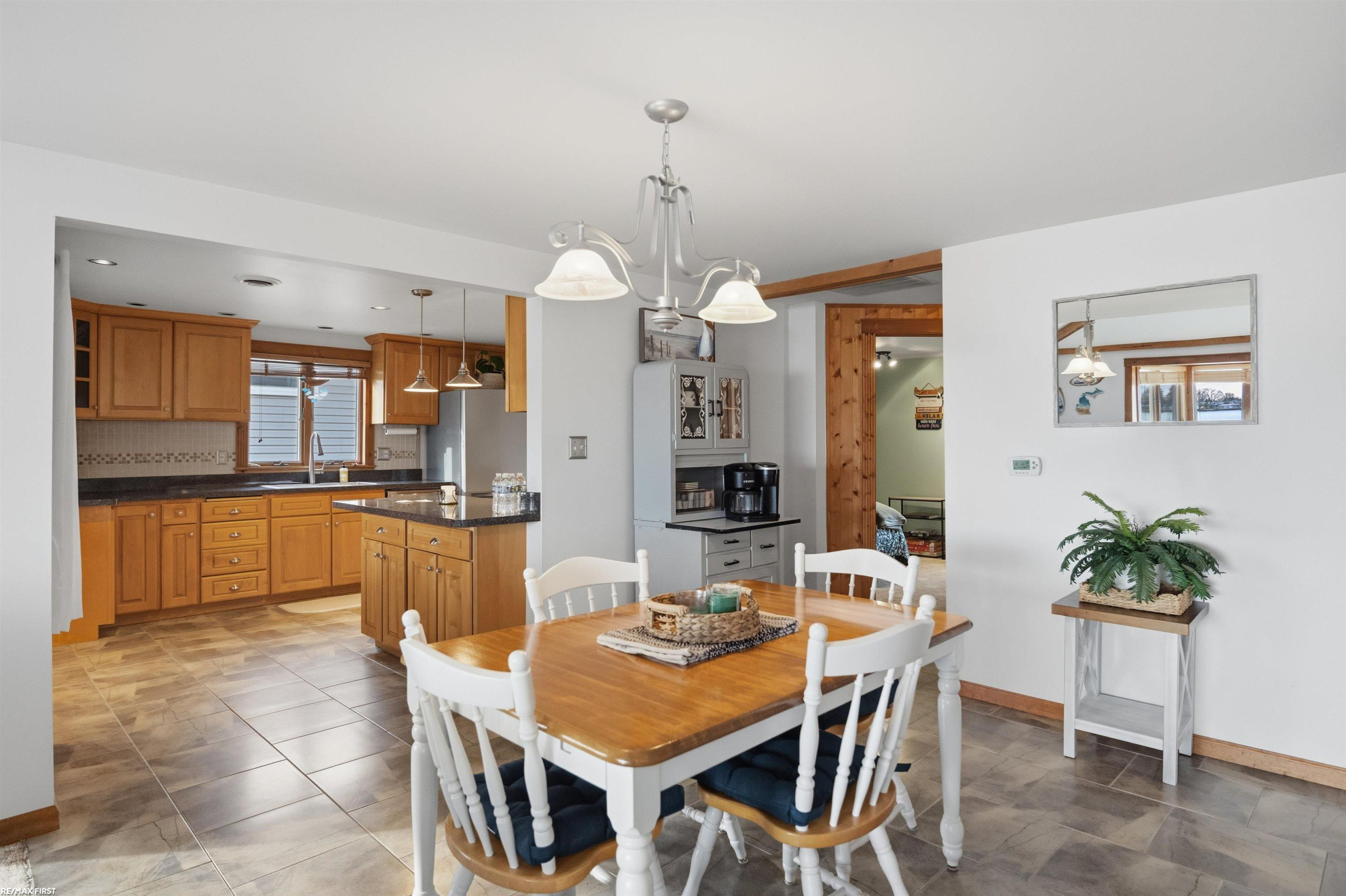 8401 River Road, MI — Photo 13